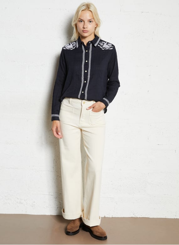 Effen leren enkellaarzen met textuur - Look 7