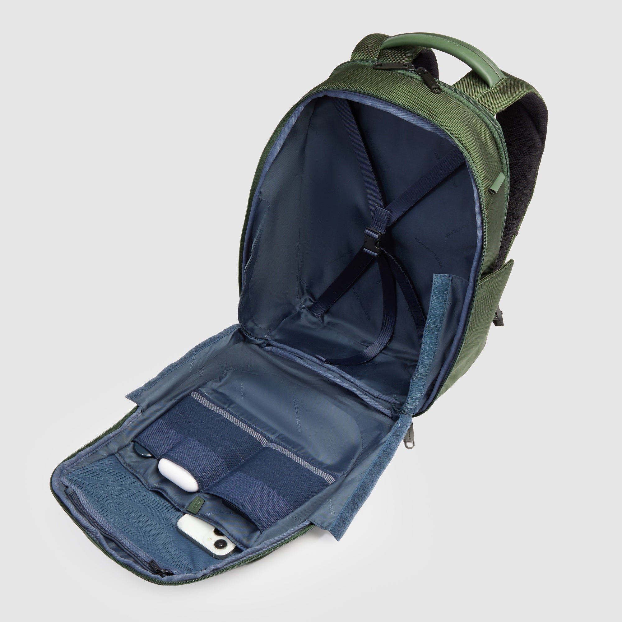 14" Laptop Travel Backpack PIQUADRO Green