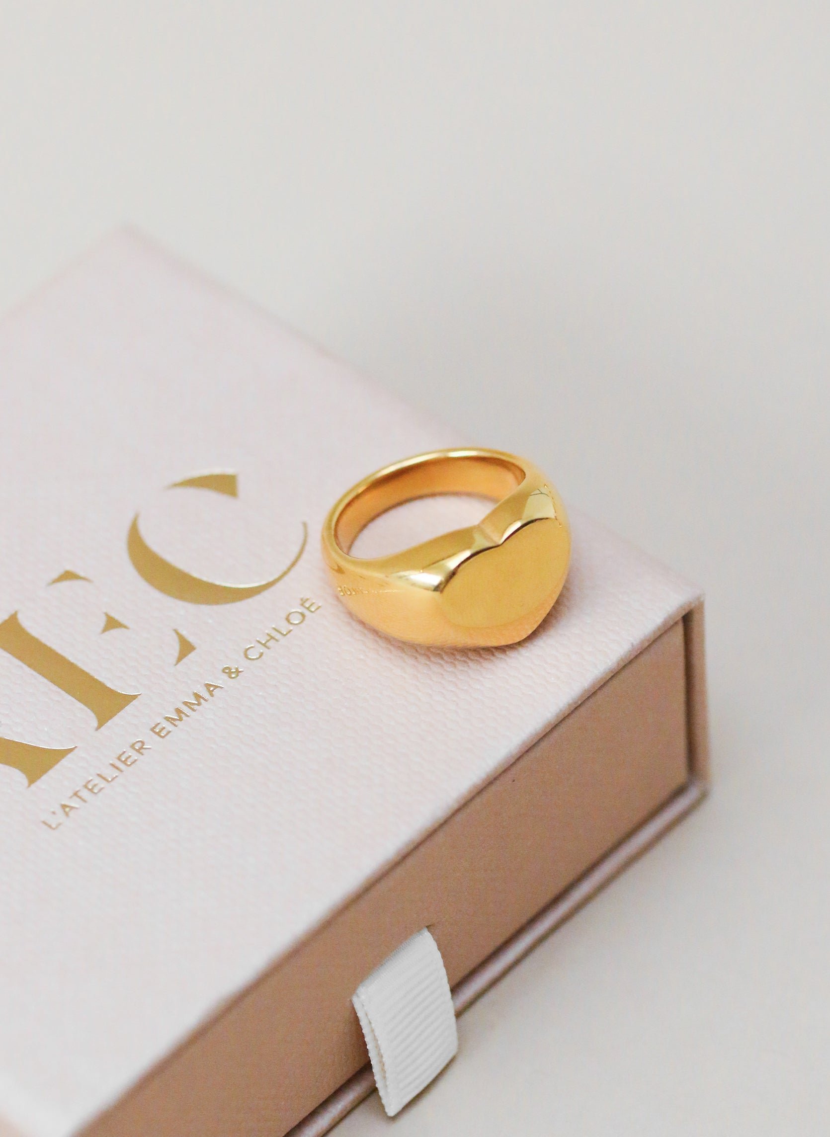 Wide coral ring Golden