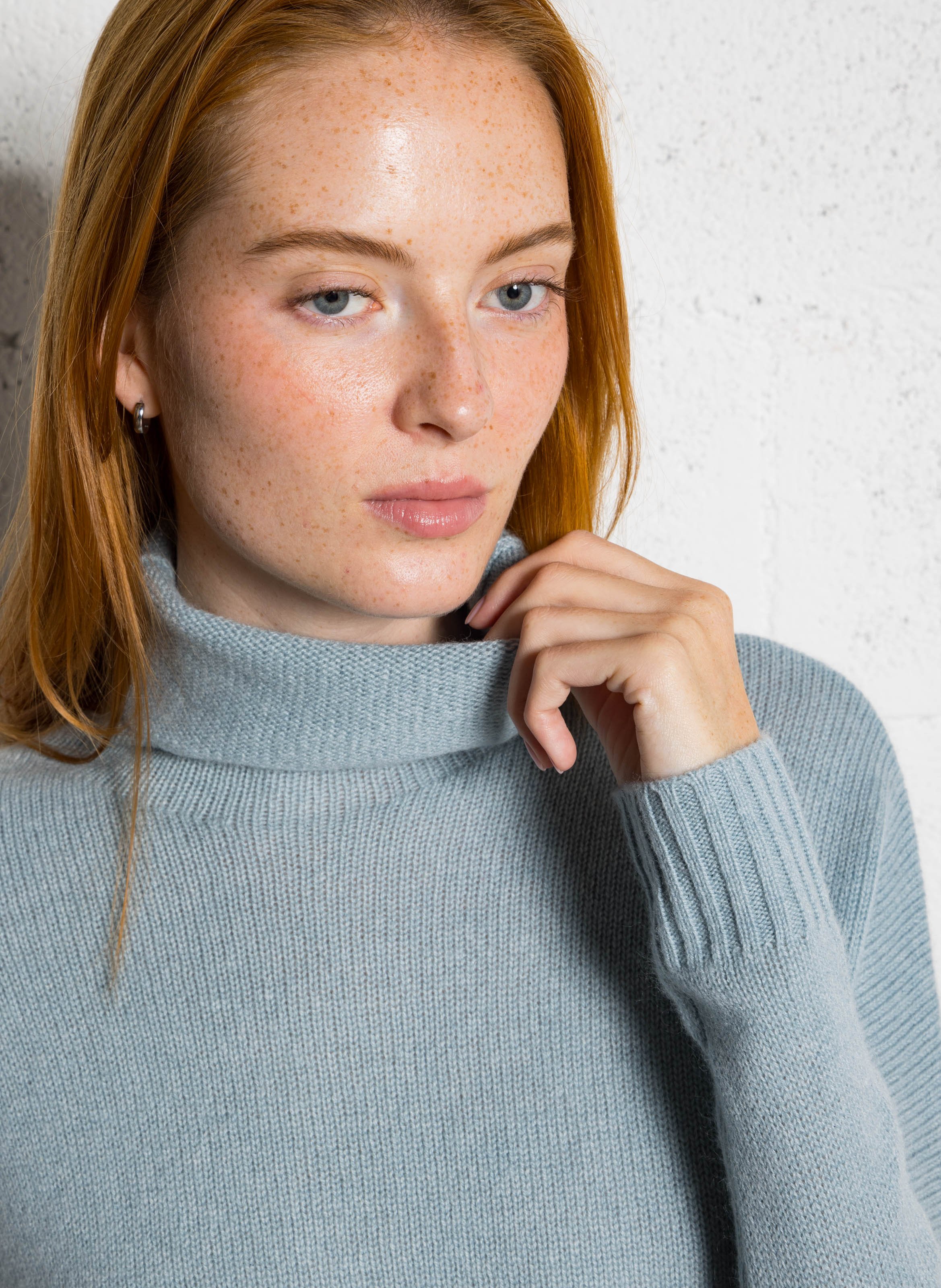 Pull col roulé en cachemire KUJTEN Bleu