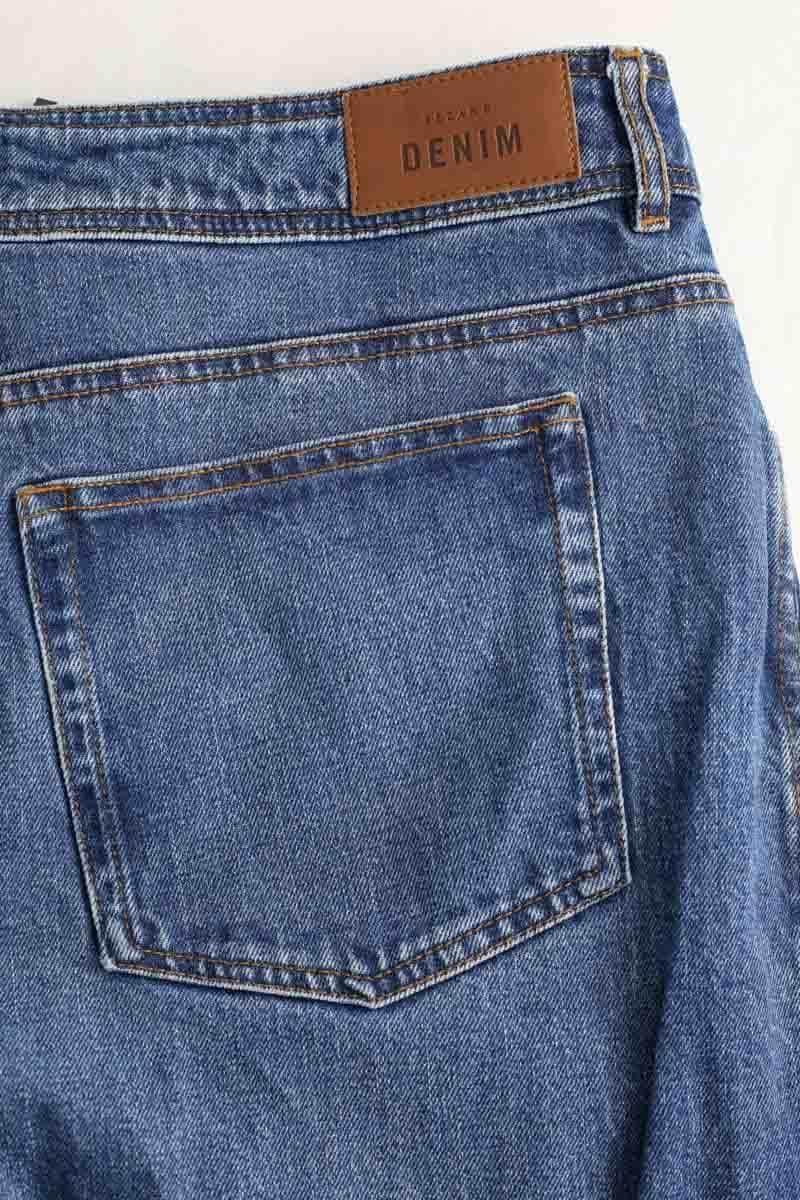 - Straight-leg jeans
- 5 pockets
- Straight cut
- Faded effect SEZANE - Seconde main Blue