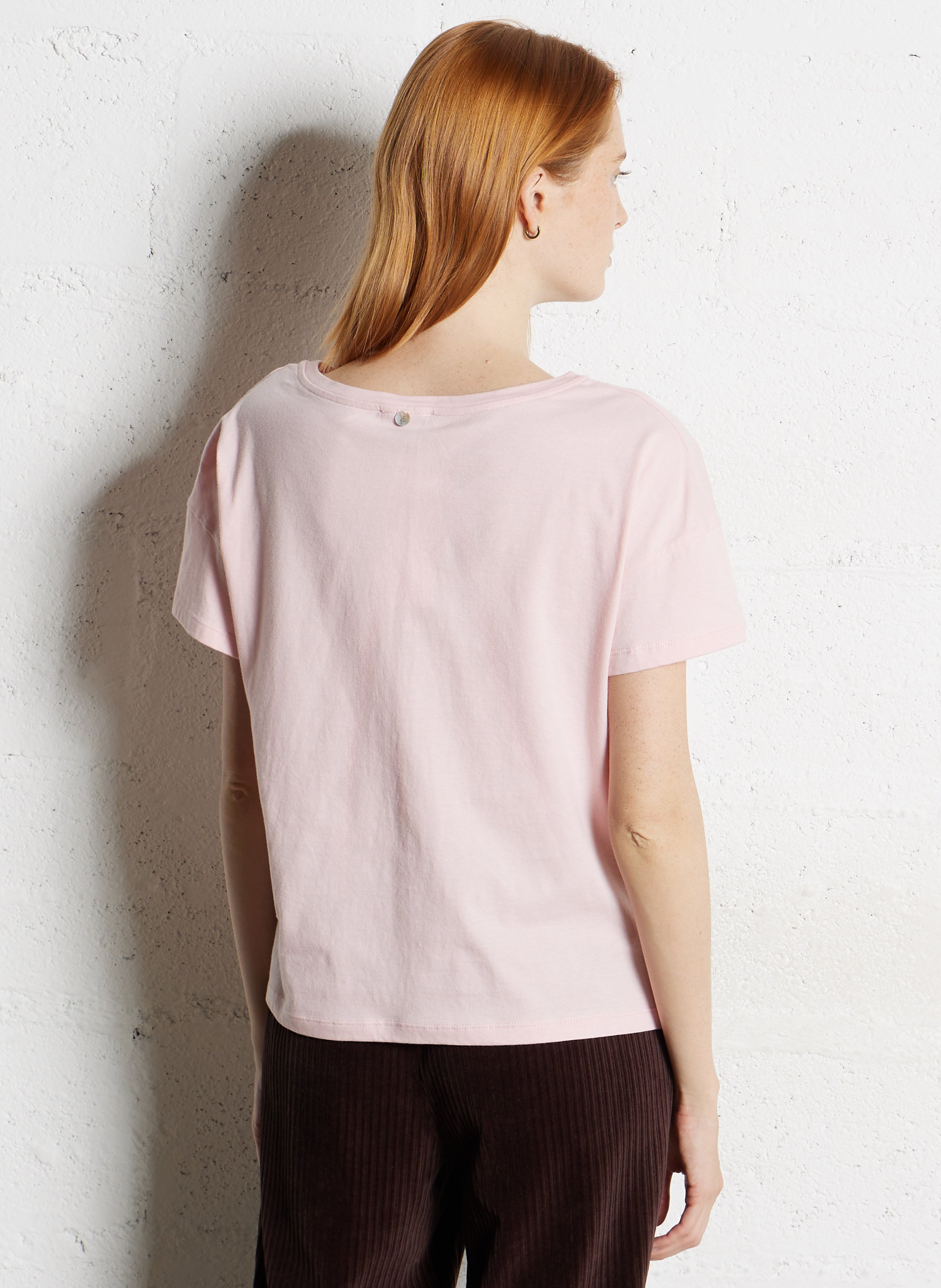 Straight T-shirt with front print ONE STEP Pink