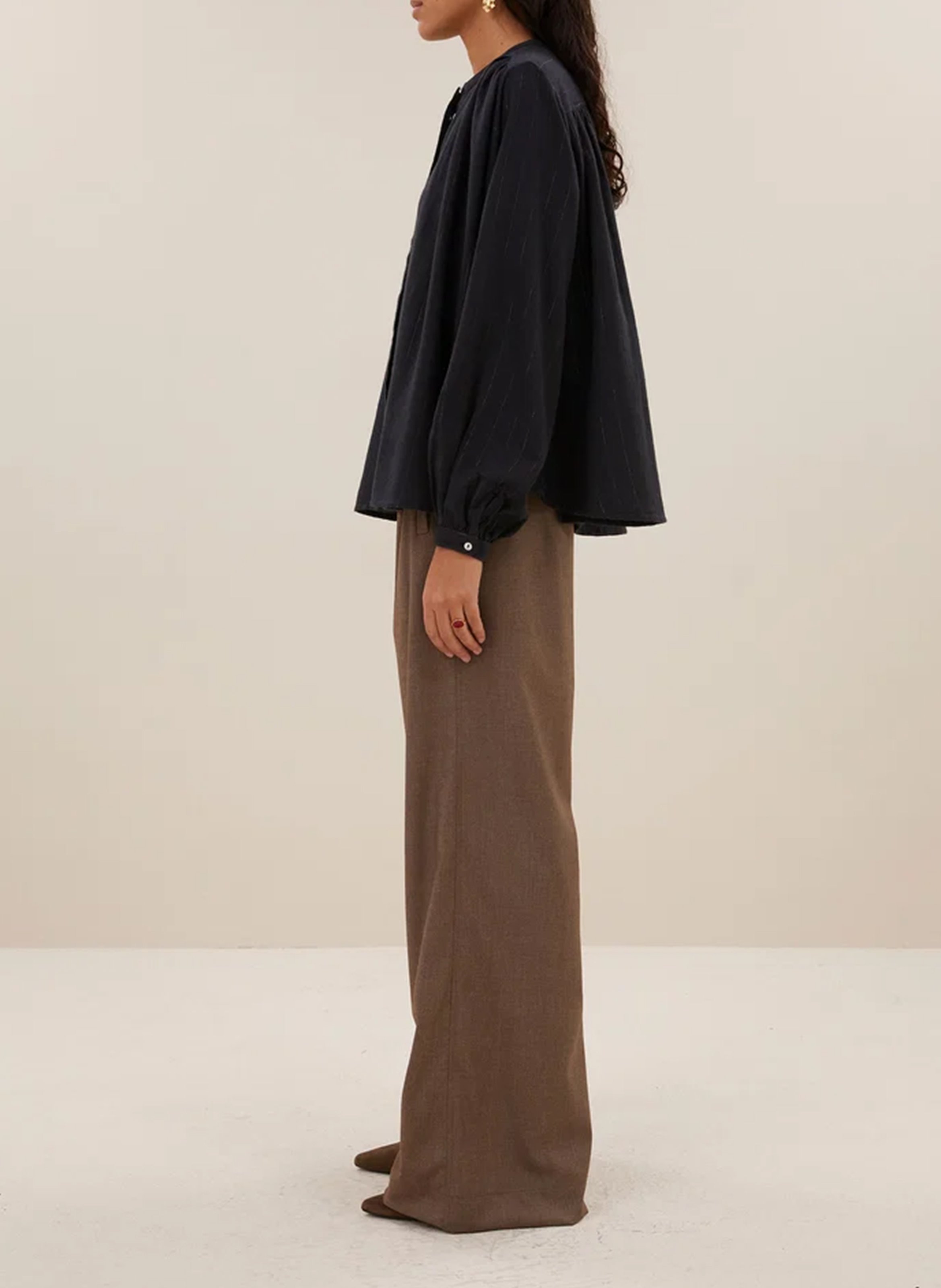 Blouse évasée col rond BY BAR Noir