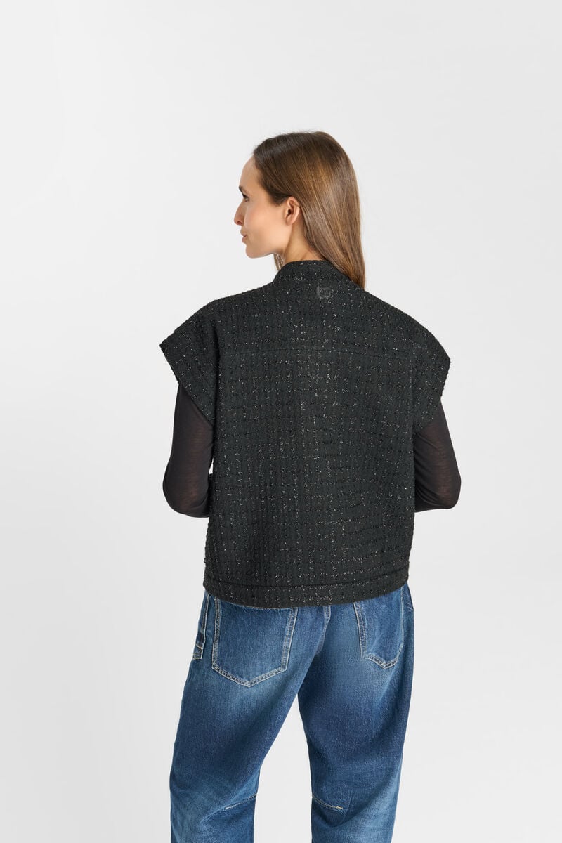 Snap-Front Sleeveless Jacket LE TEMPS DES CERISES Black