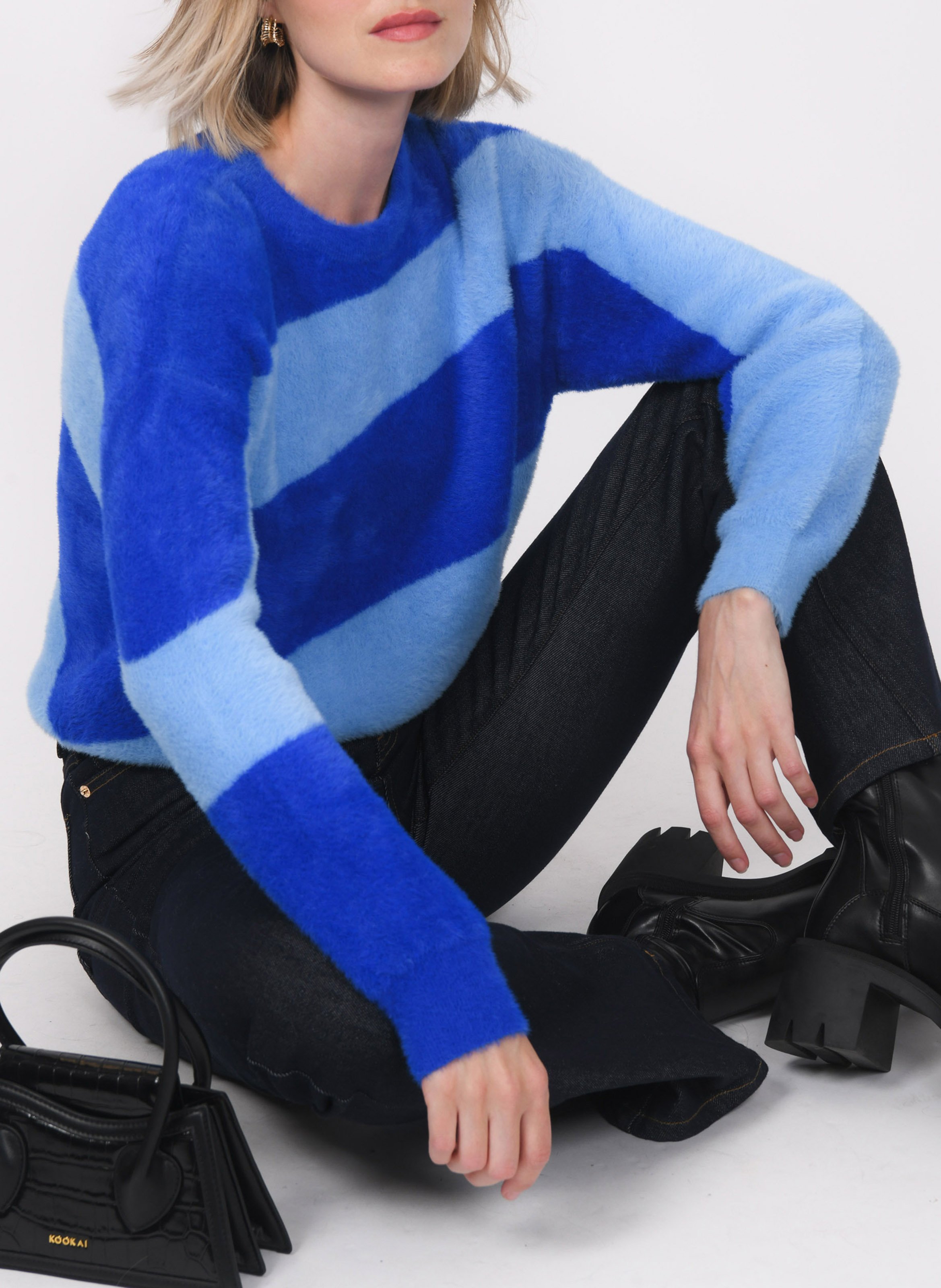 Rundhalsausschnitt-Flauschpullover KOOKAI Blau