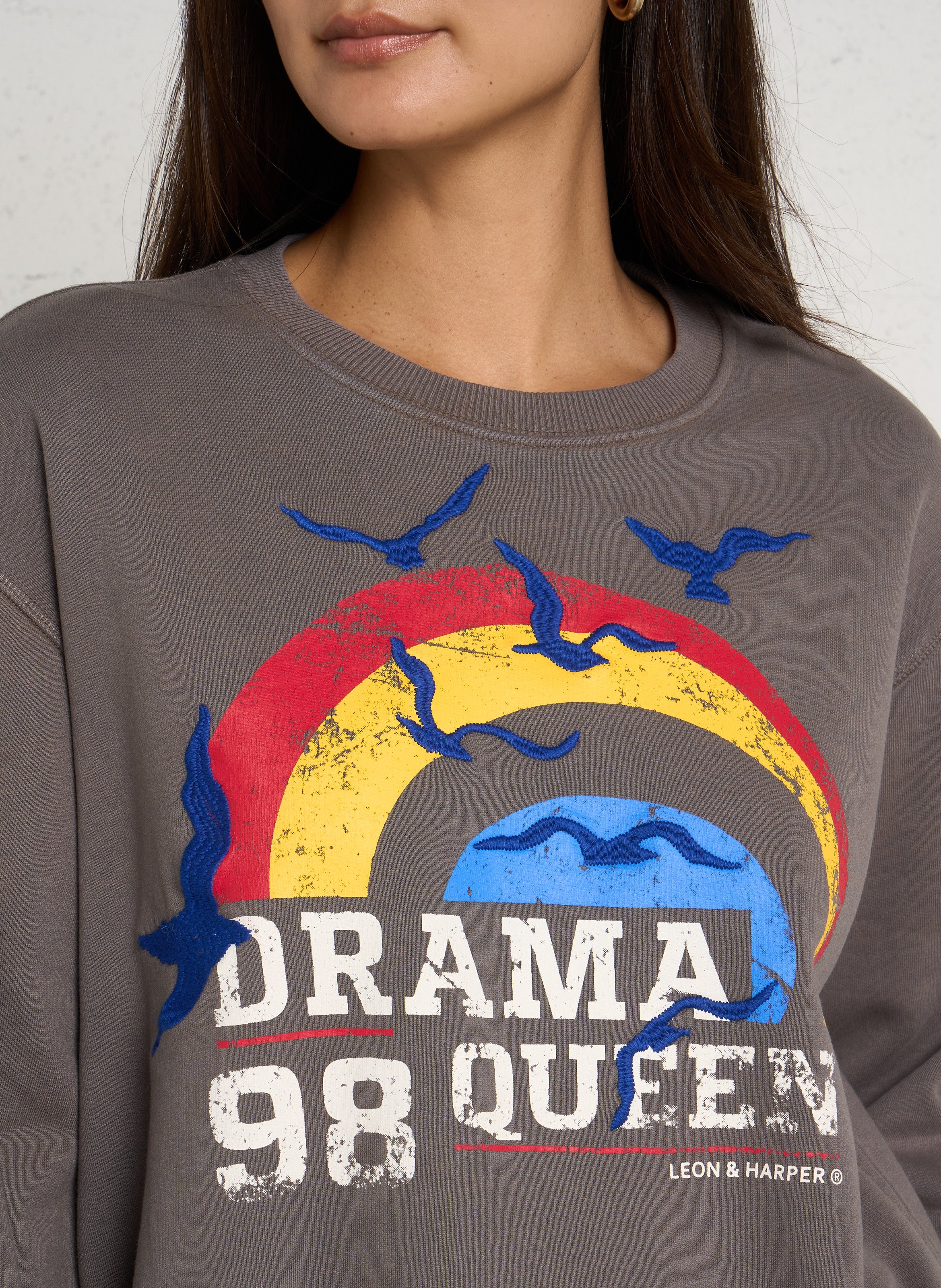 Sweat droit col rond imprimé en coton mélangé LEON & HARPER Gris