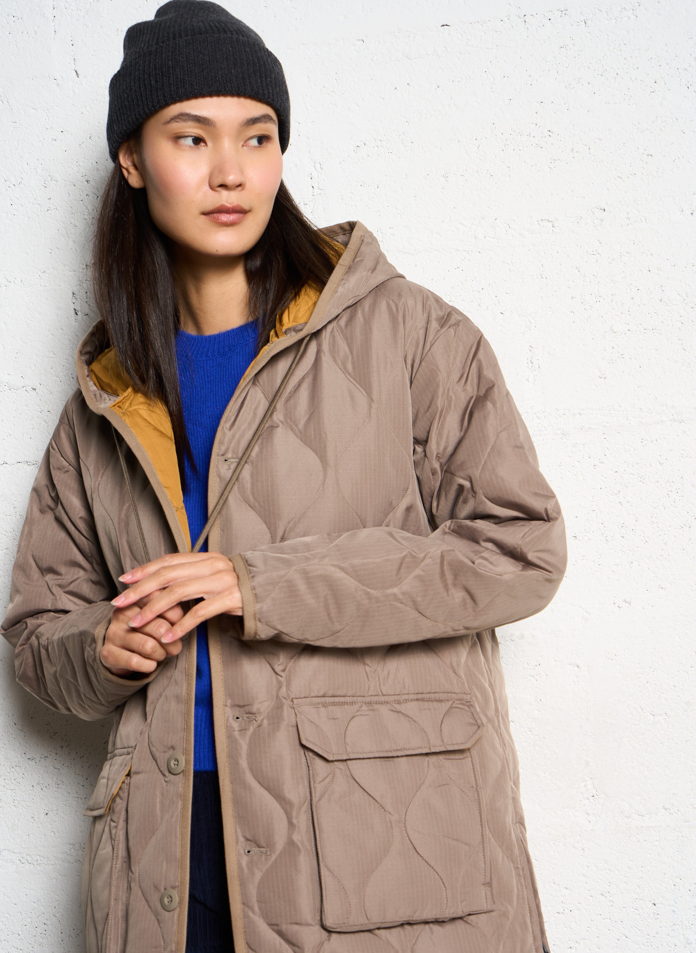 Manteau droit à capuche Marron