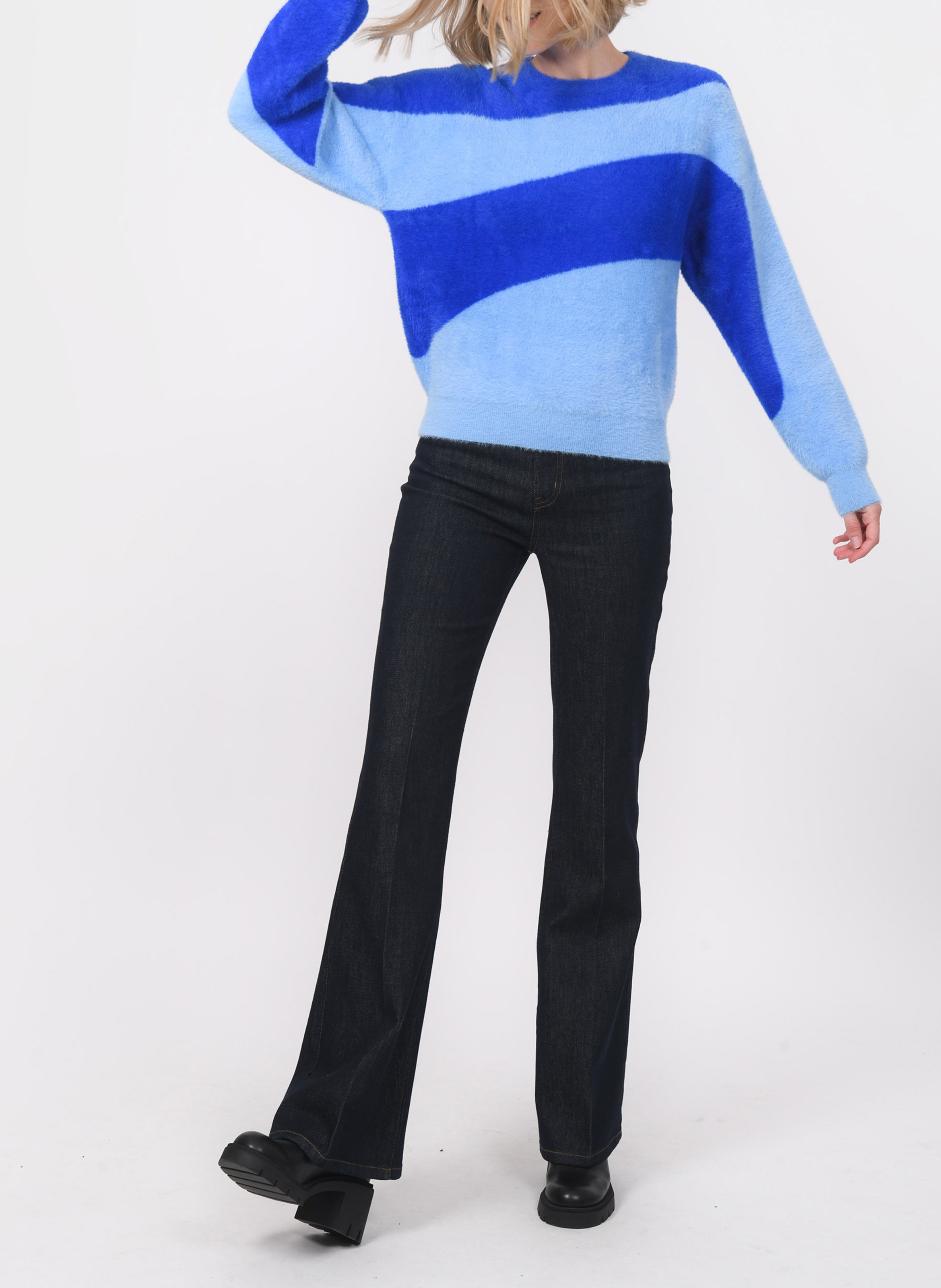 Rundhalsausschnitt-Flauschpullover KOOKAI Blau