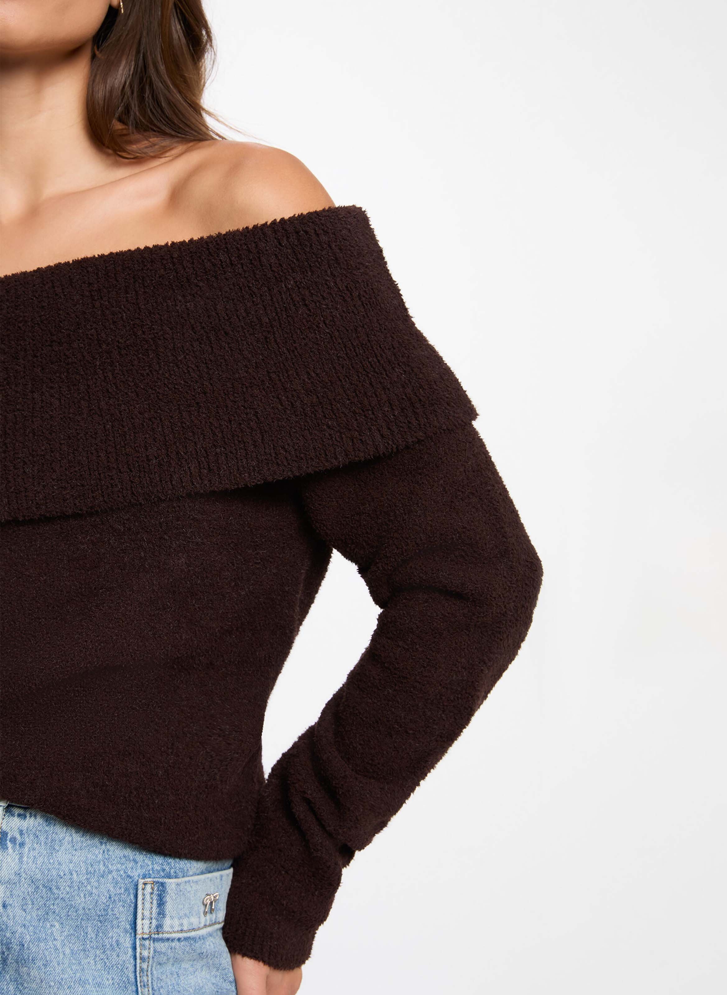 Fitted off-the-shoulder knit sweater | Brown MORGAN Women