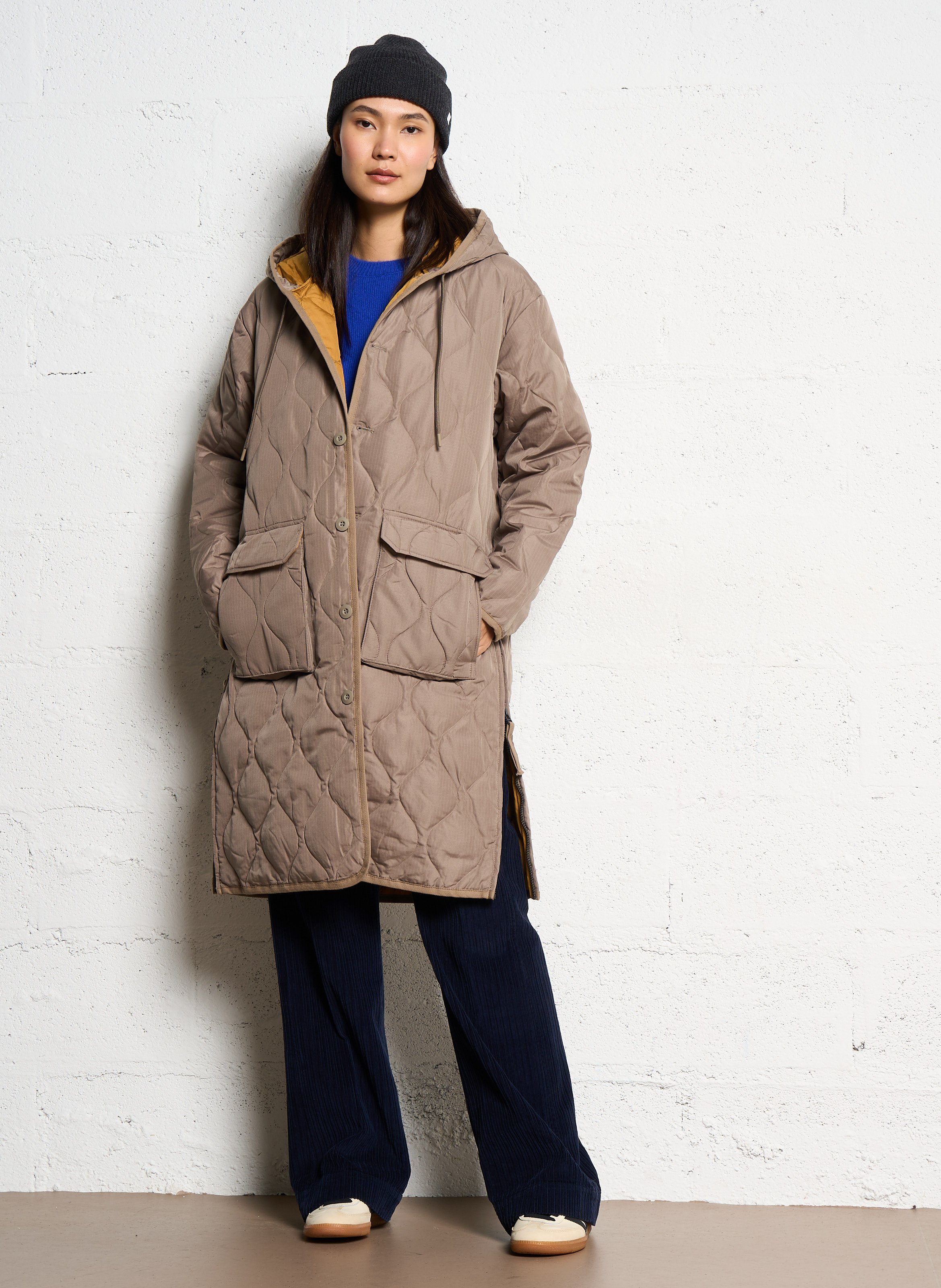 Manteau droit à capuche TAION