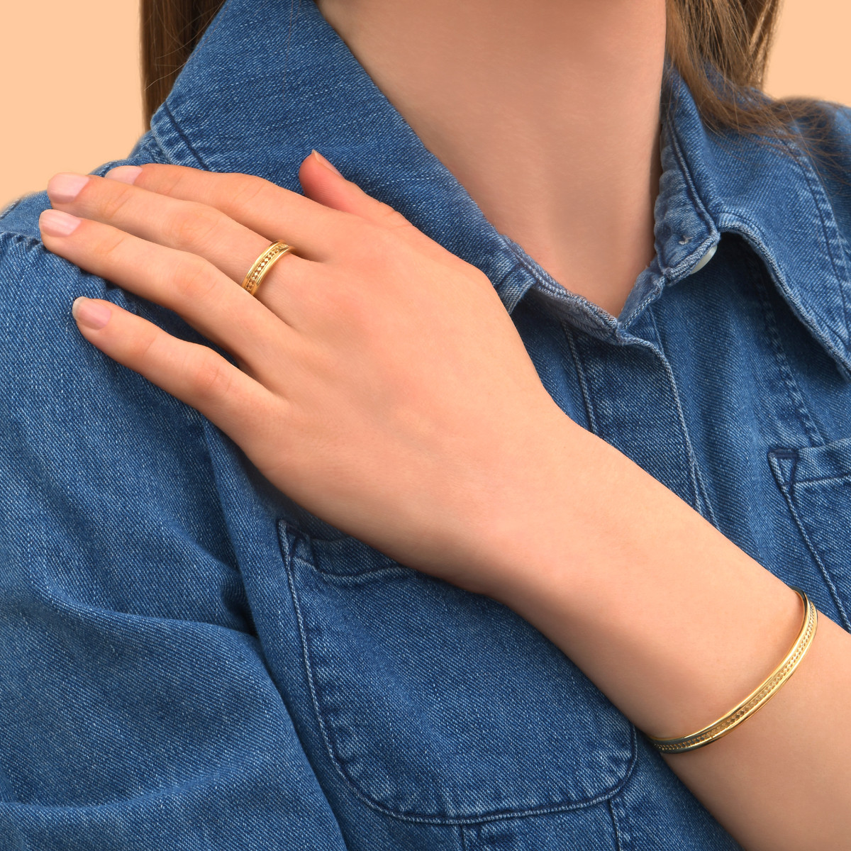 Adjustable timeless gold-plated metal bangle bracelet SATELLITE PARIS No Color