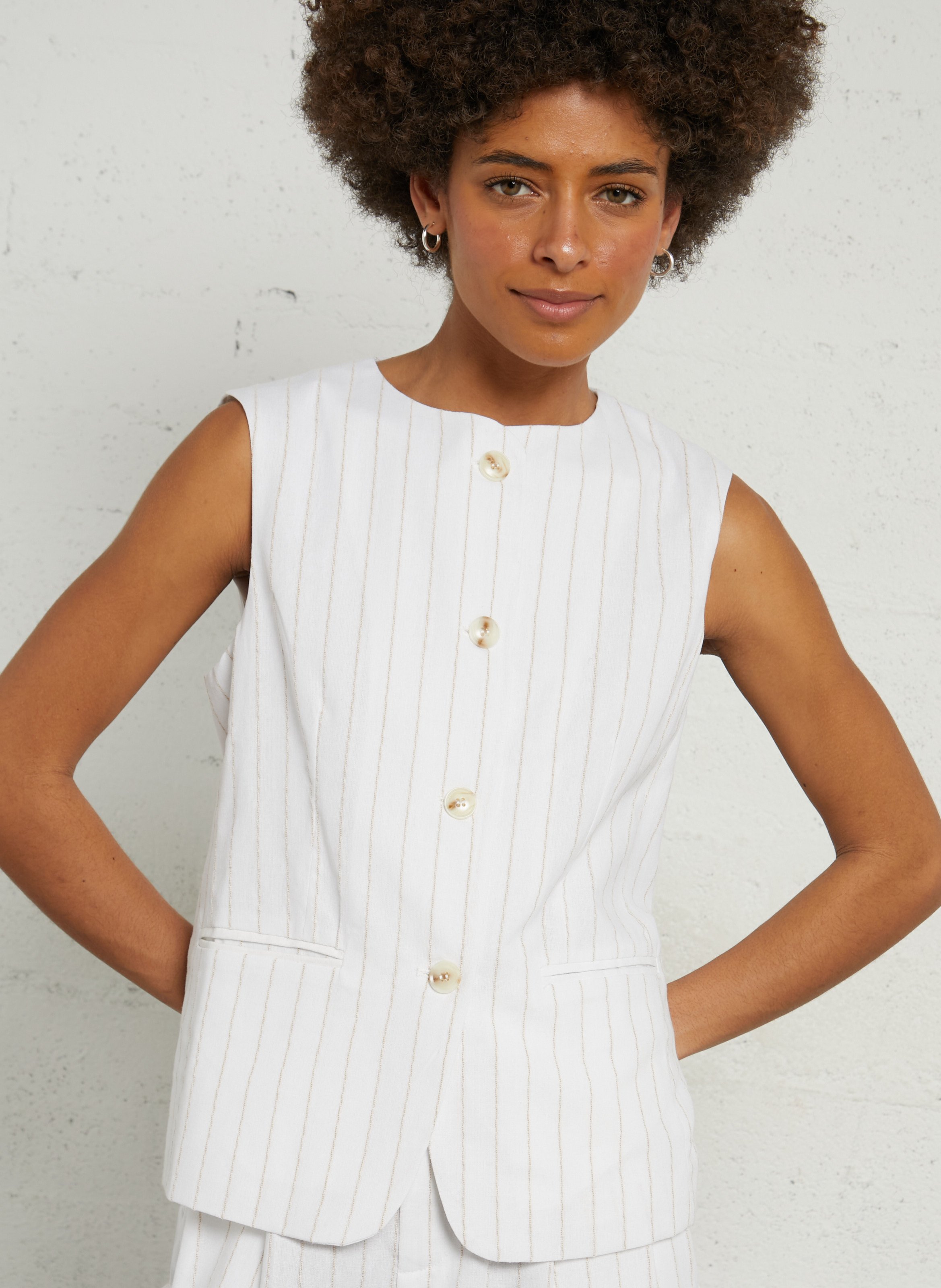 Straight striped cotton and linen vest THE KORNER White