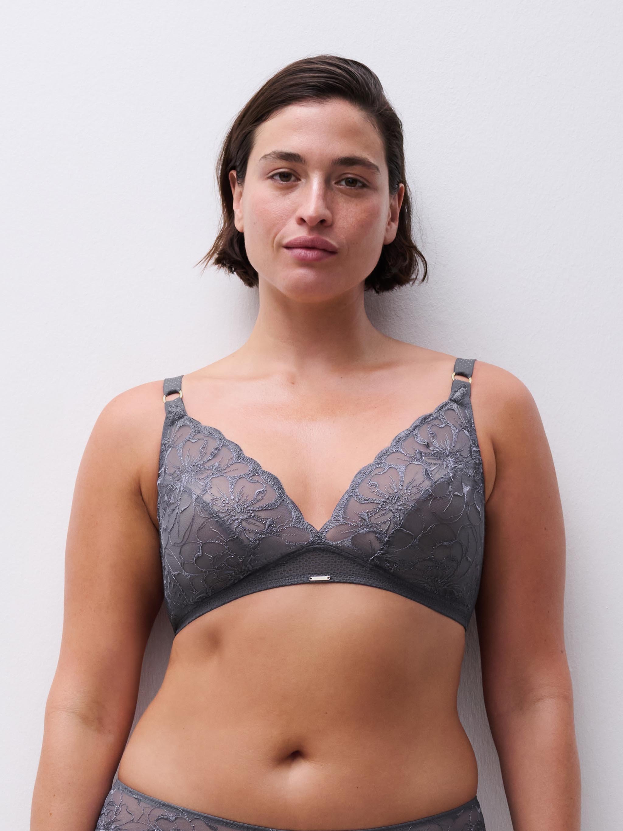 Soutien-gorge sans armature triangle broderie florale CHANTELLE Gris