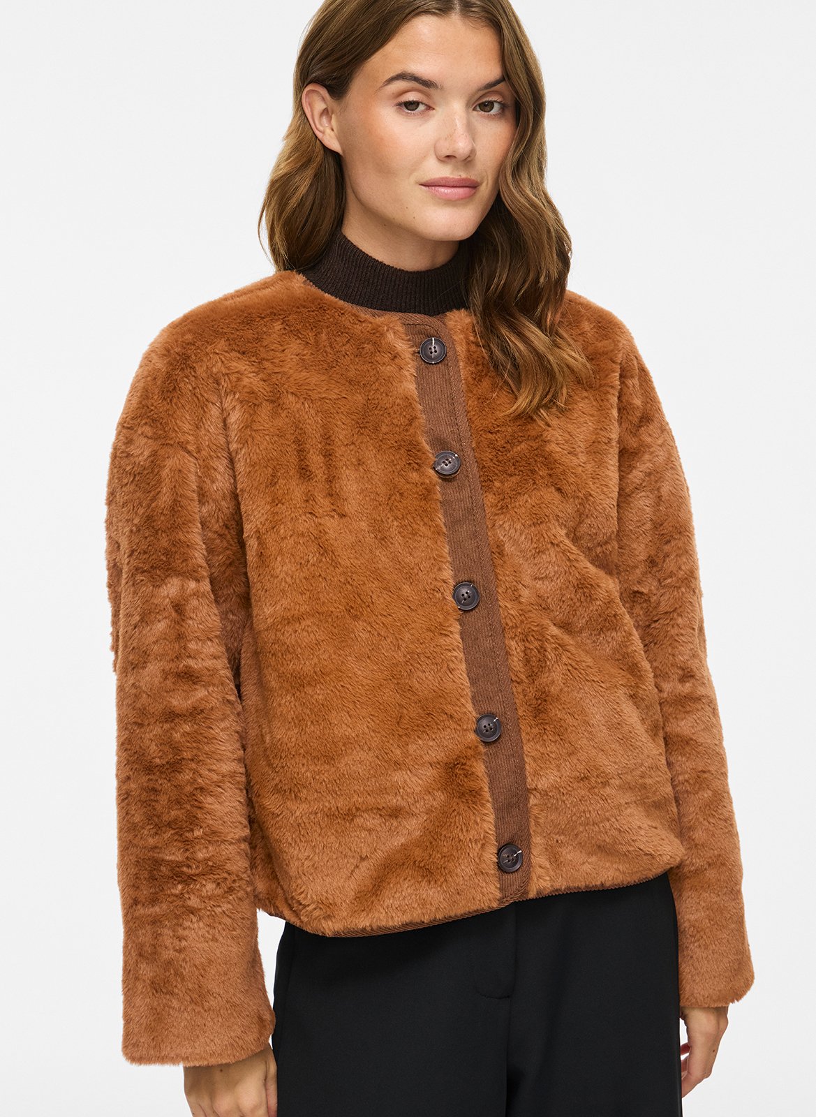 Manteau court effet fourrure VILA Marron
