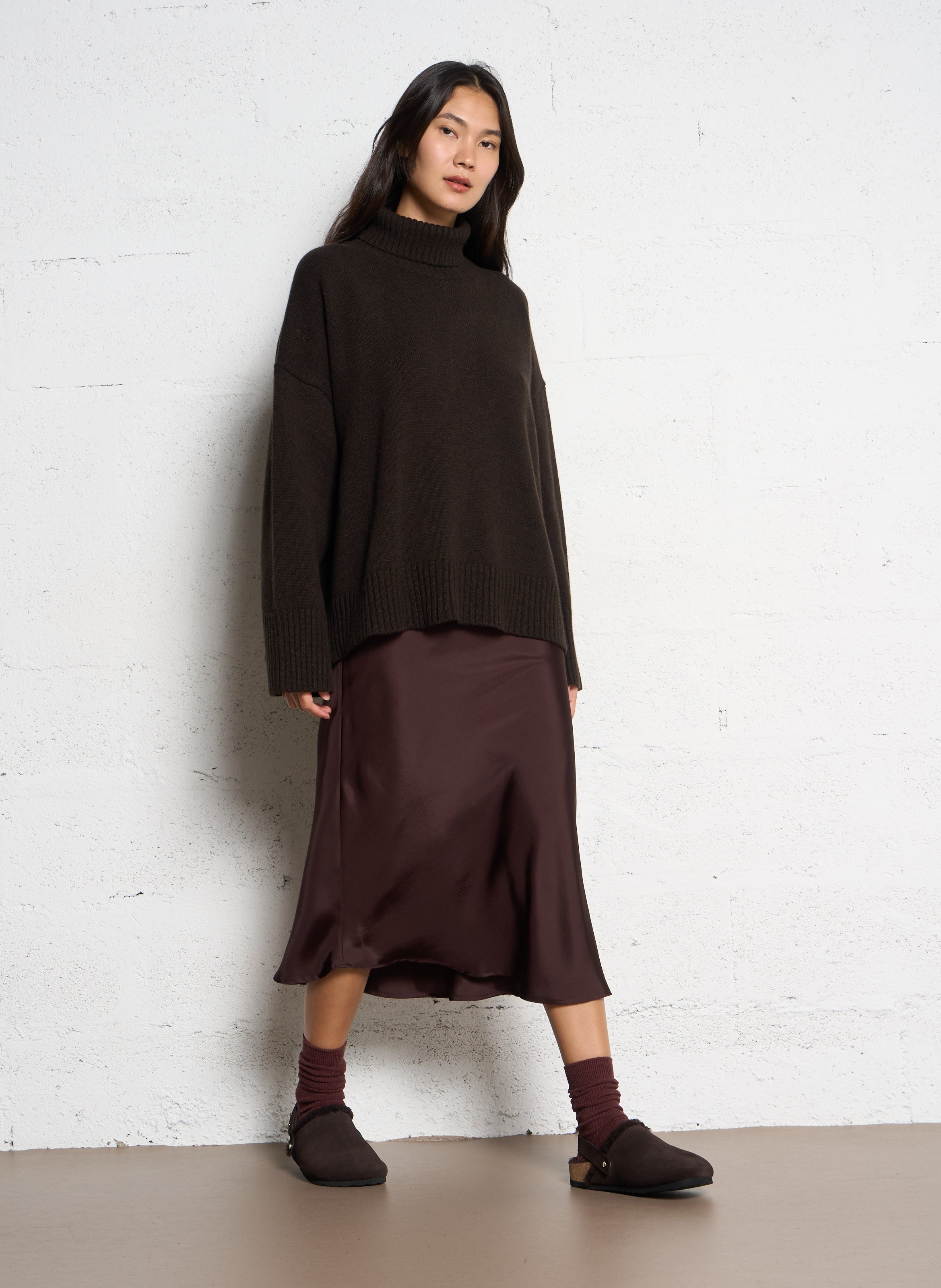 Pull col roulé oversize en laine SOEUR Marron