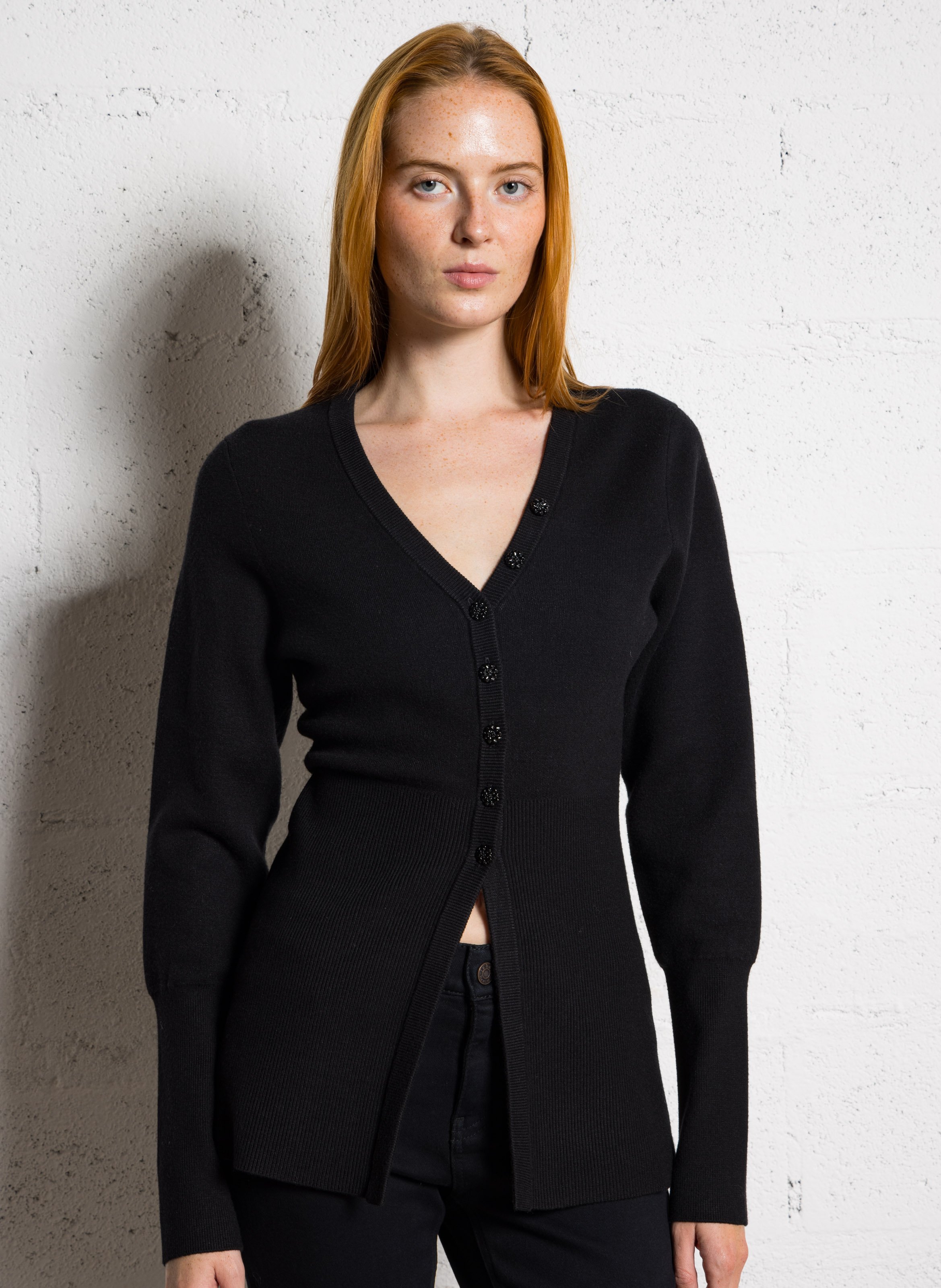 Gilet cintré uni à boutons bijoux FABIENNE CHAPOT Noir