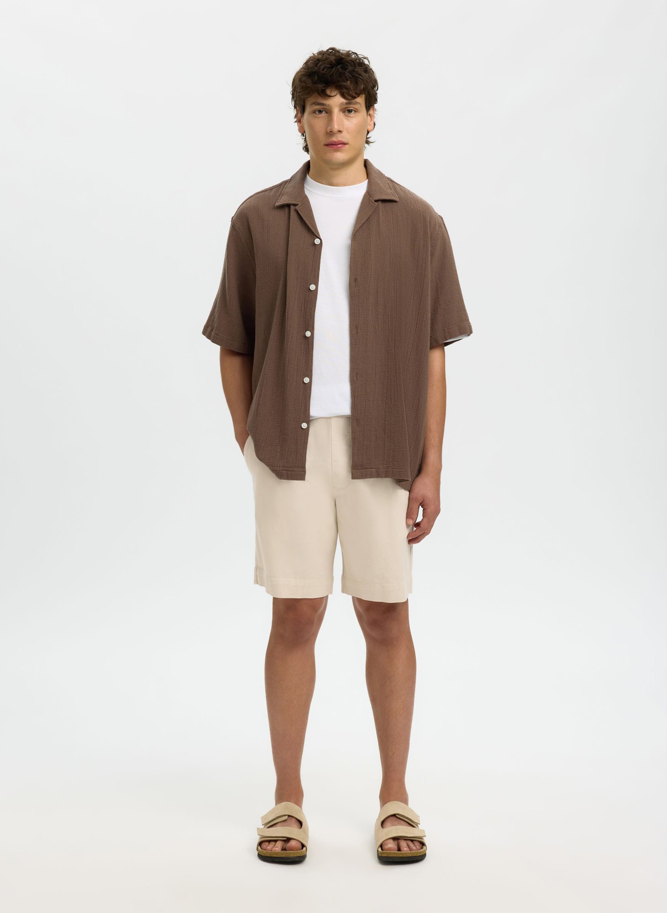 Gerad geschnittene Shorts SELECTED Beige