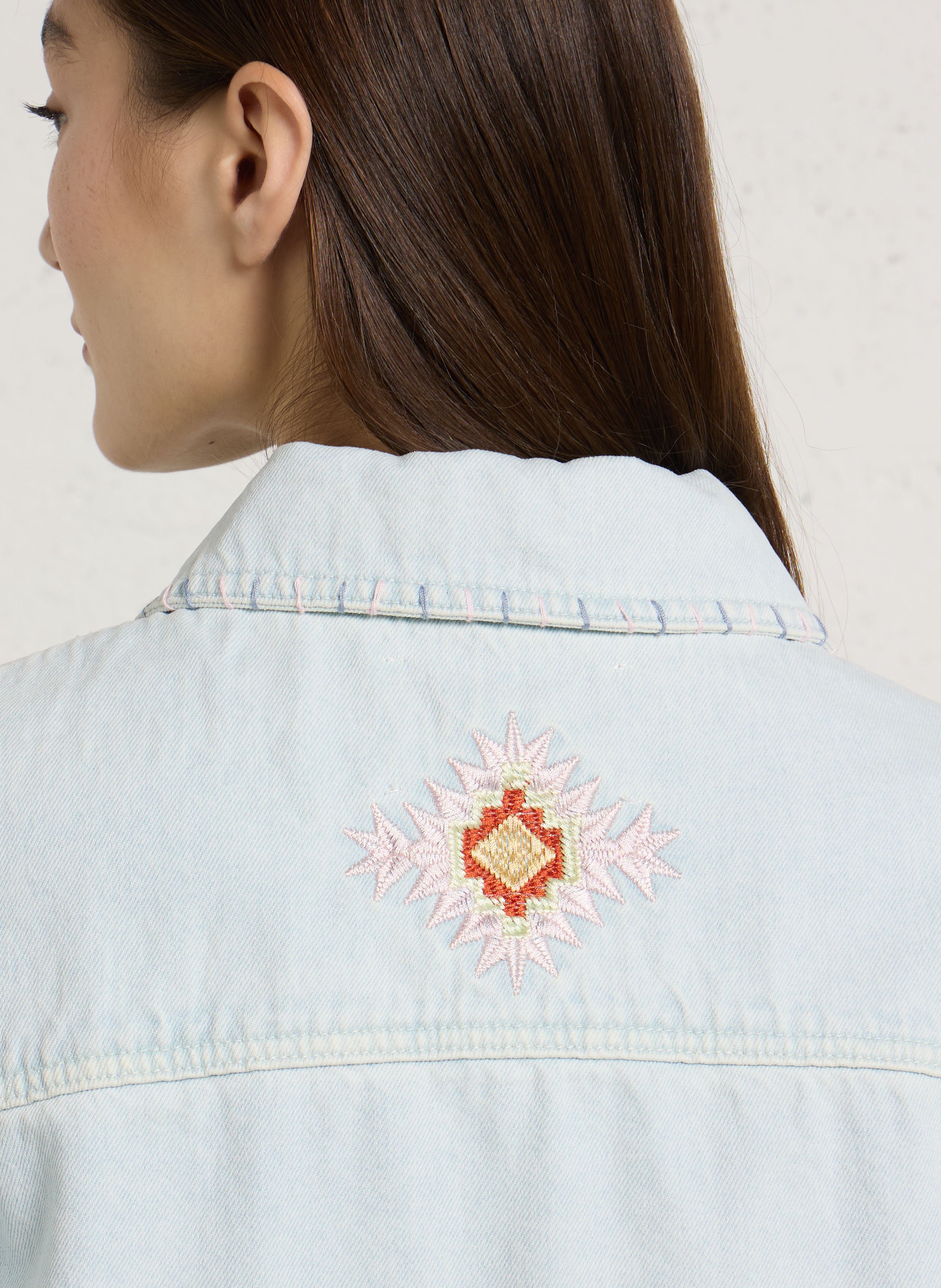 Jasje van geborduurd denim BERENICE Blauw