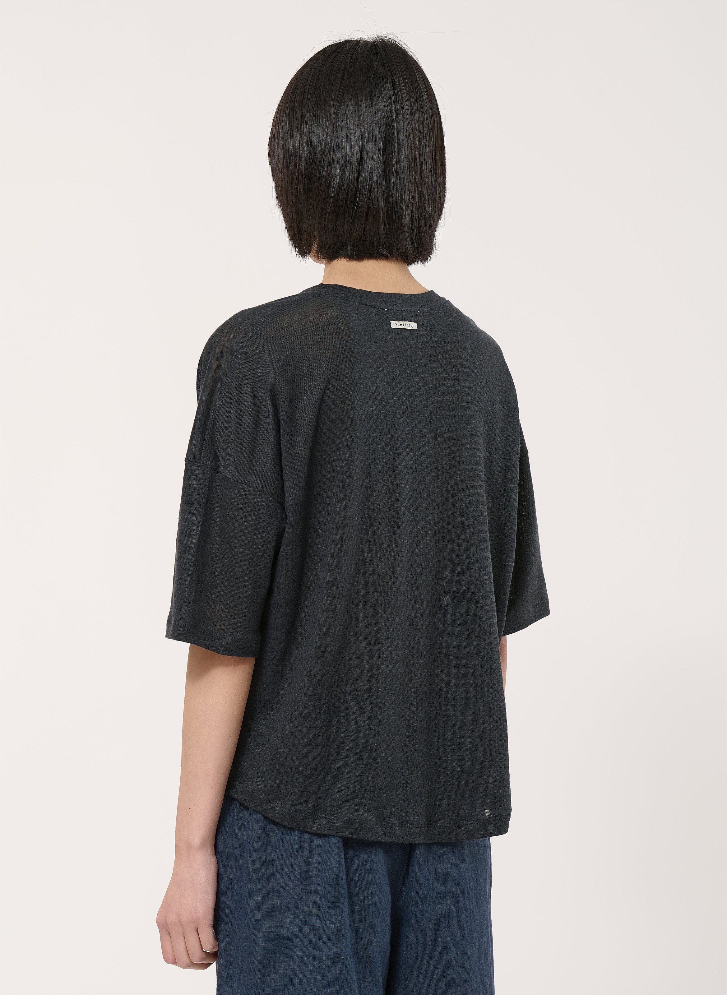 Fine linen V-neck sweater | Black HUMILITY Women