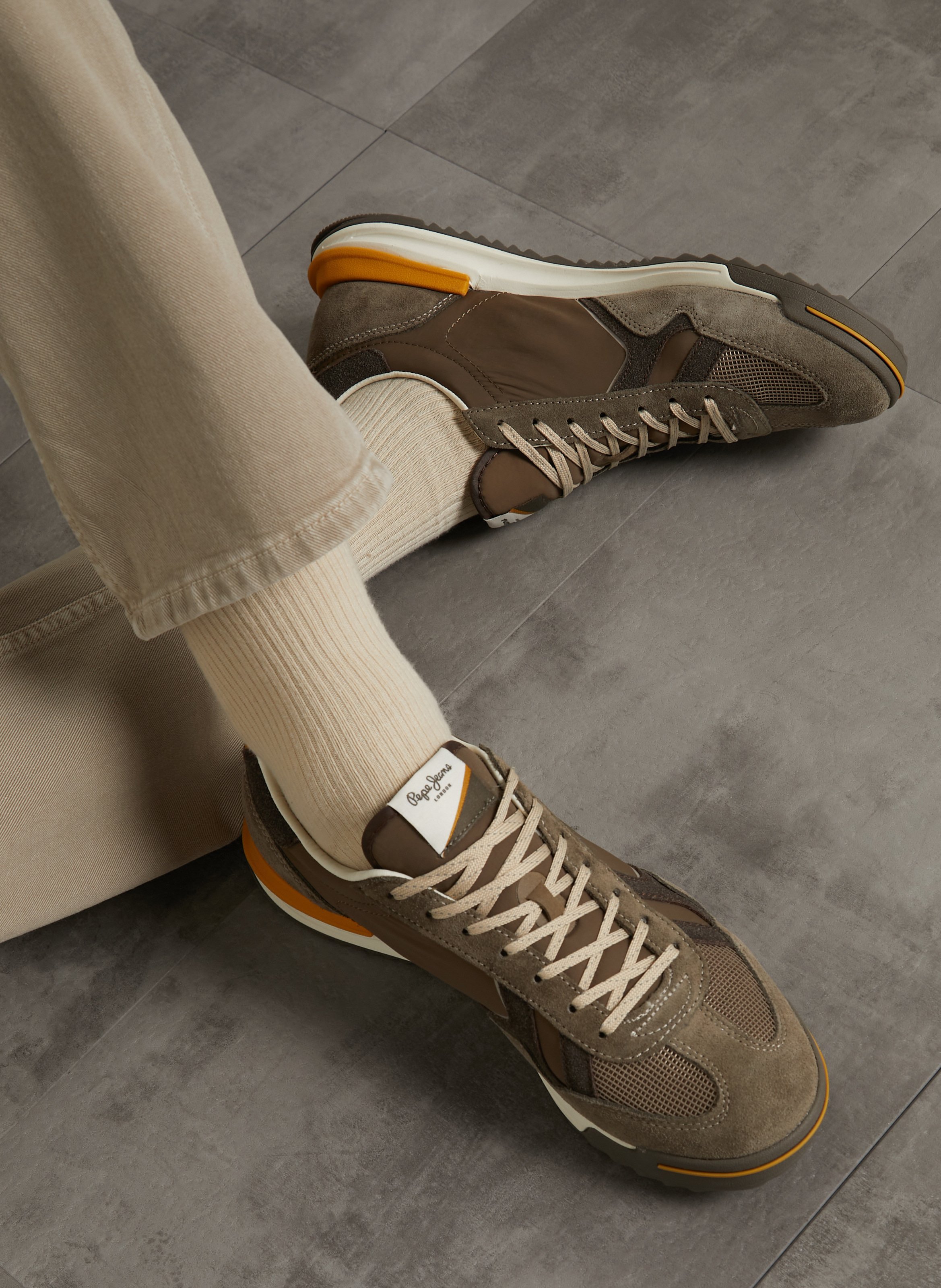 Baskets basses  PEPE JEANS Marron
