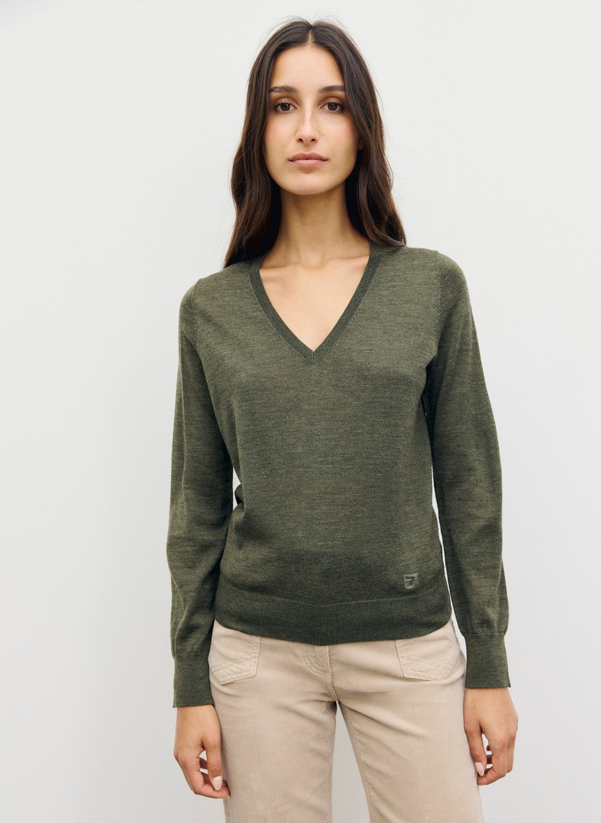 Pull droit col V en laine GERARD DAREL