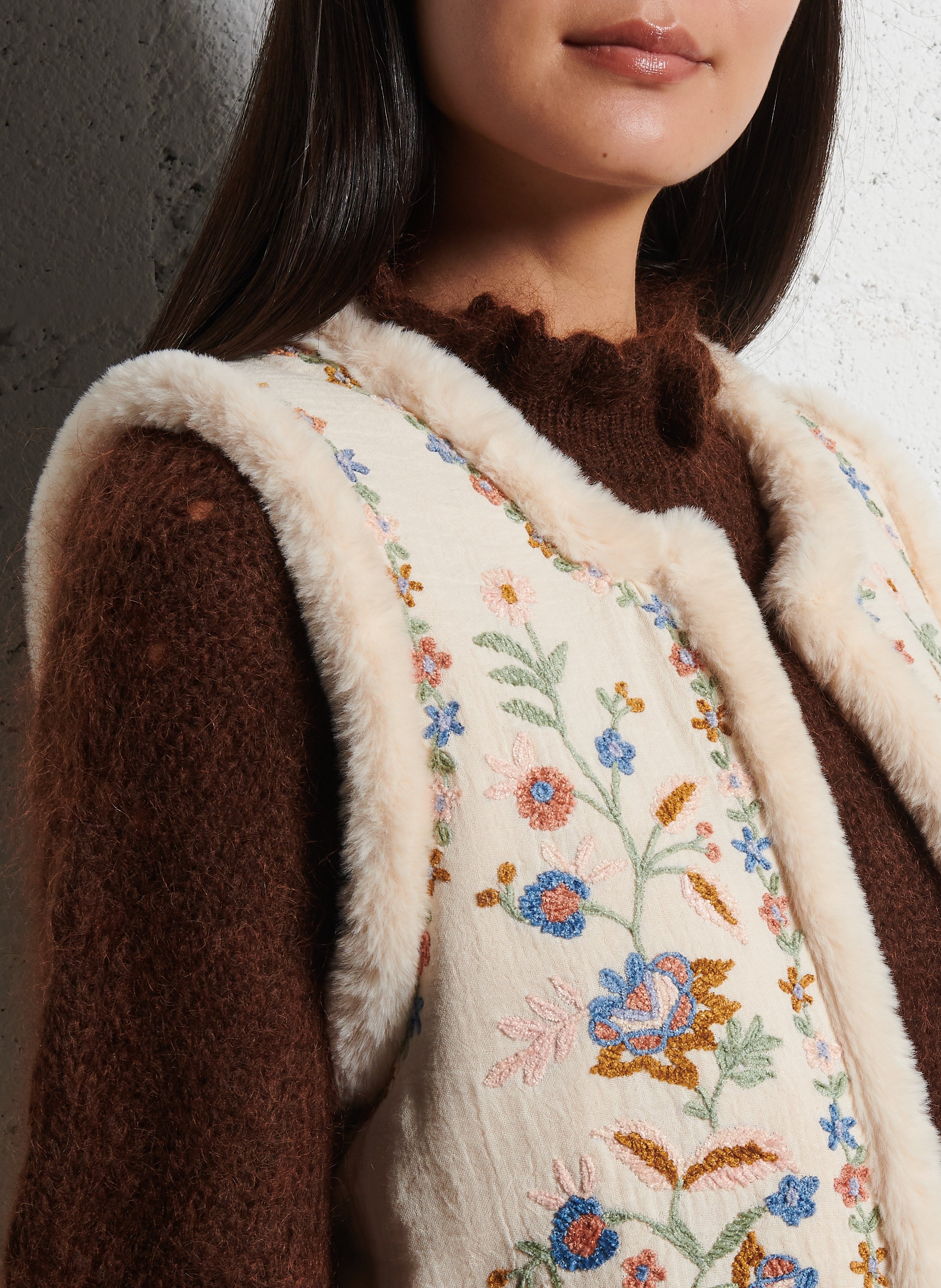 Reversible embroidered sleeveless jacket LOUISE MISHA Beige