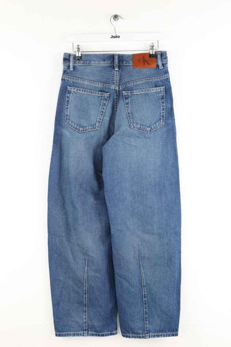 - Straight-leg jeans
- 5 pockets
- Straight cut
- Faded effect CALVIN KLEIN - Seconde Main Blue