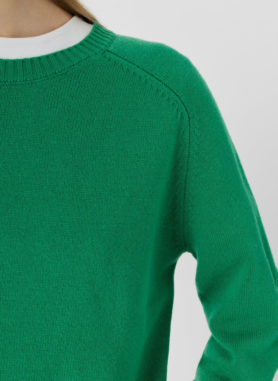 Gerade geschnittener Wollpullover mit Rundhalsausschnitt GERARD DAREL Grun