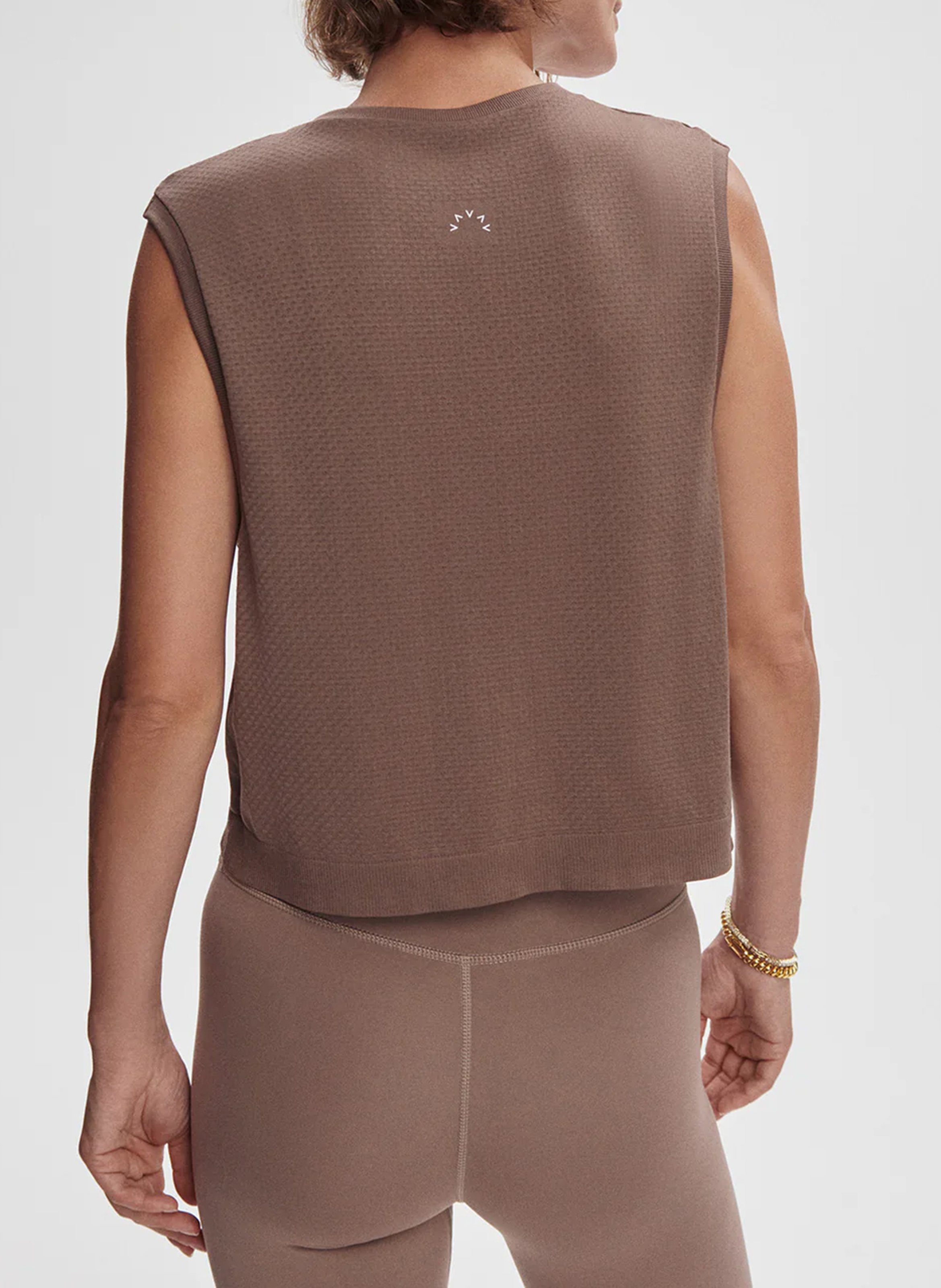 Seamless straight tank top VARLEY Brown