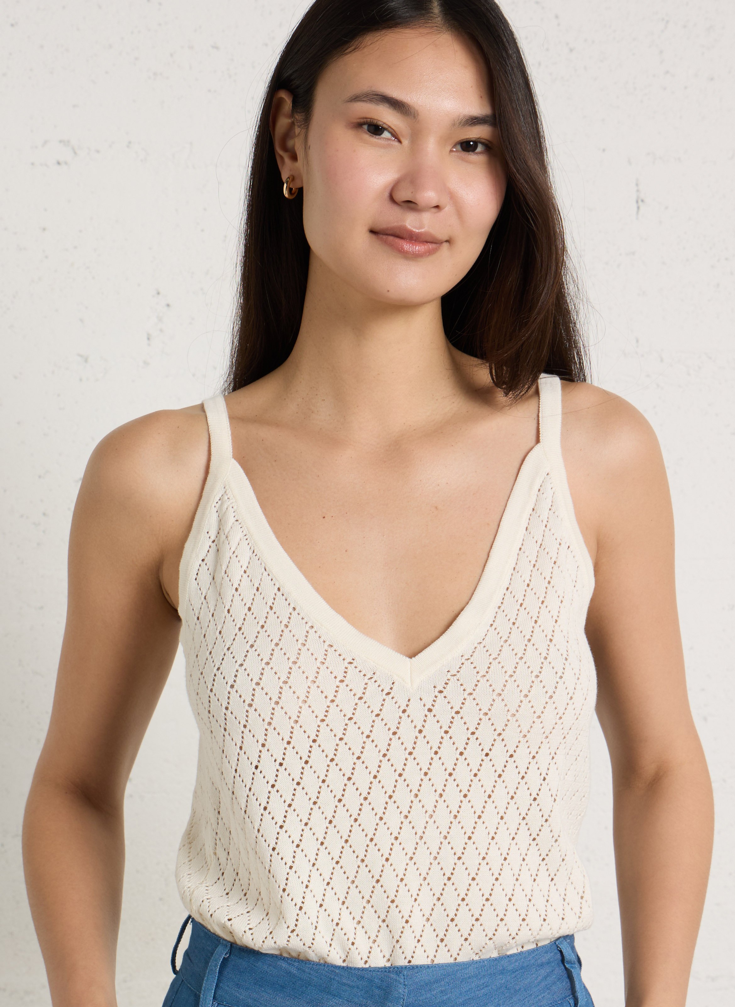 Débardeur col v en maille ajourée THE NEW SOCIETY Beige