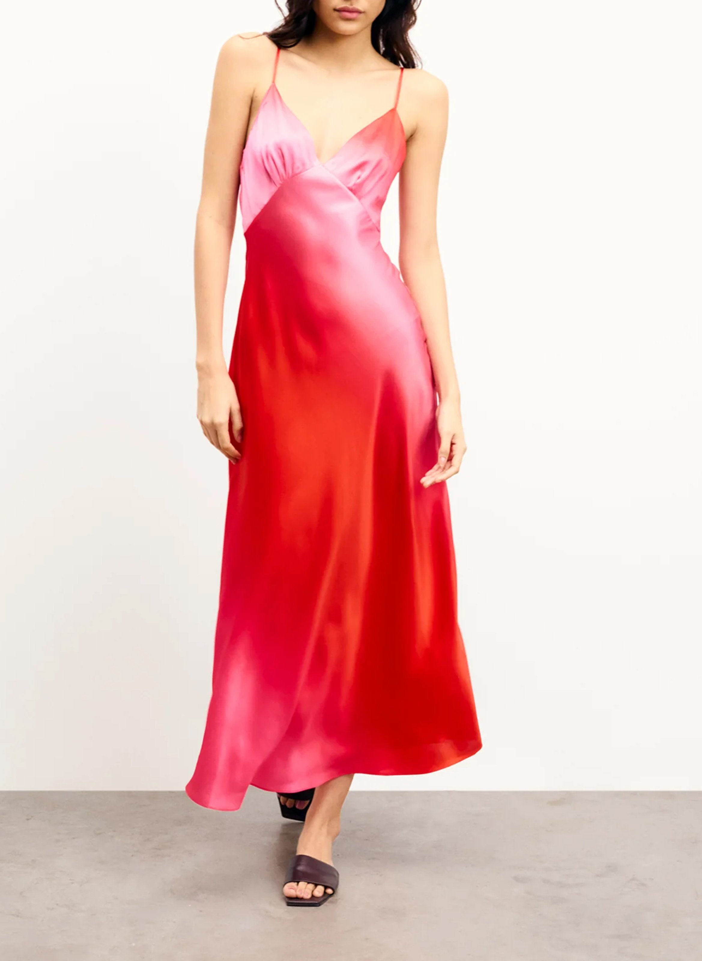 Robe longue col v en soie FROM FUTURE Rose