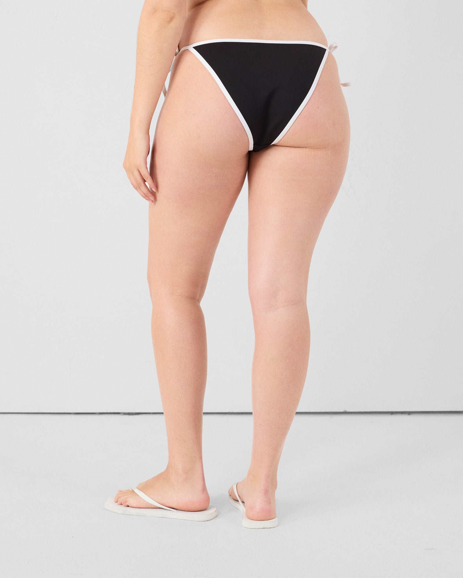 Bas de maillot de bain brésilien  maddie bottom JOTT Noir
