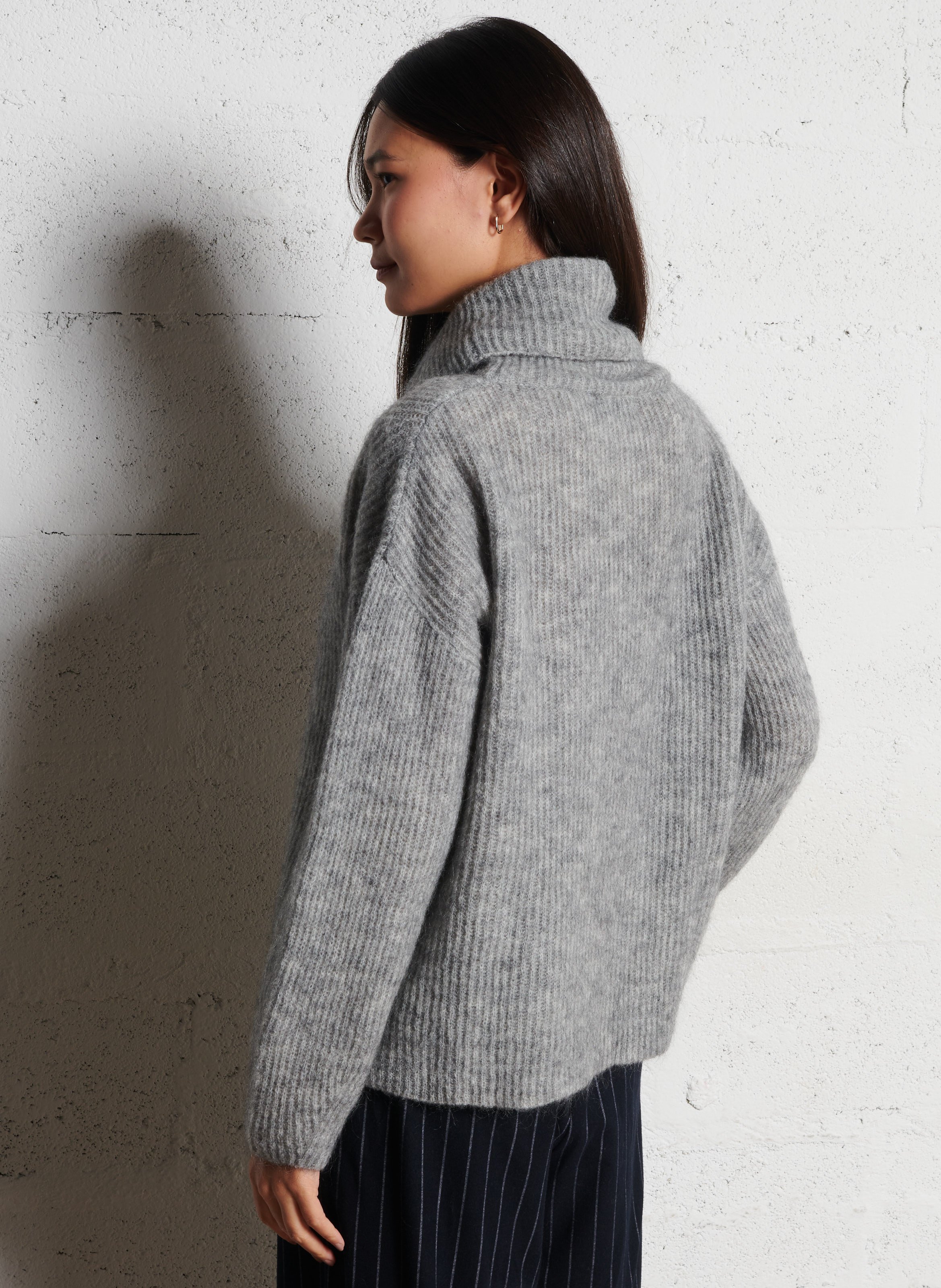 Pull col roulé en laine mélangée MAISON ANJE Prune