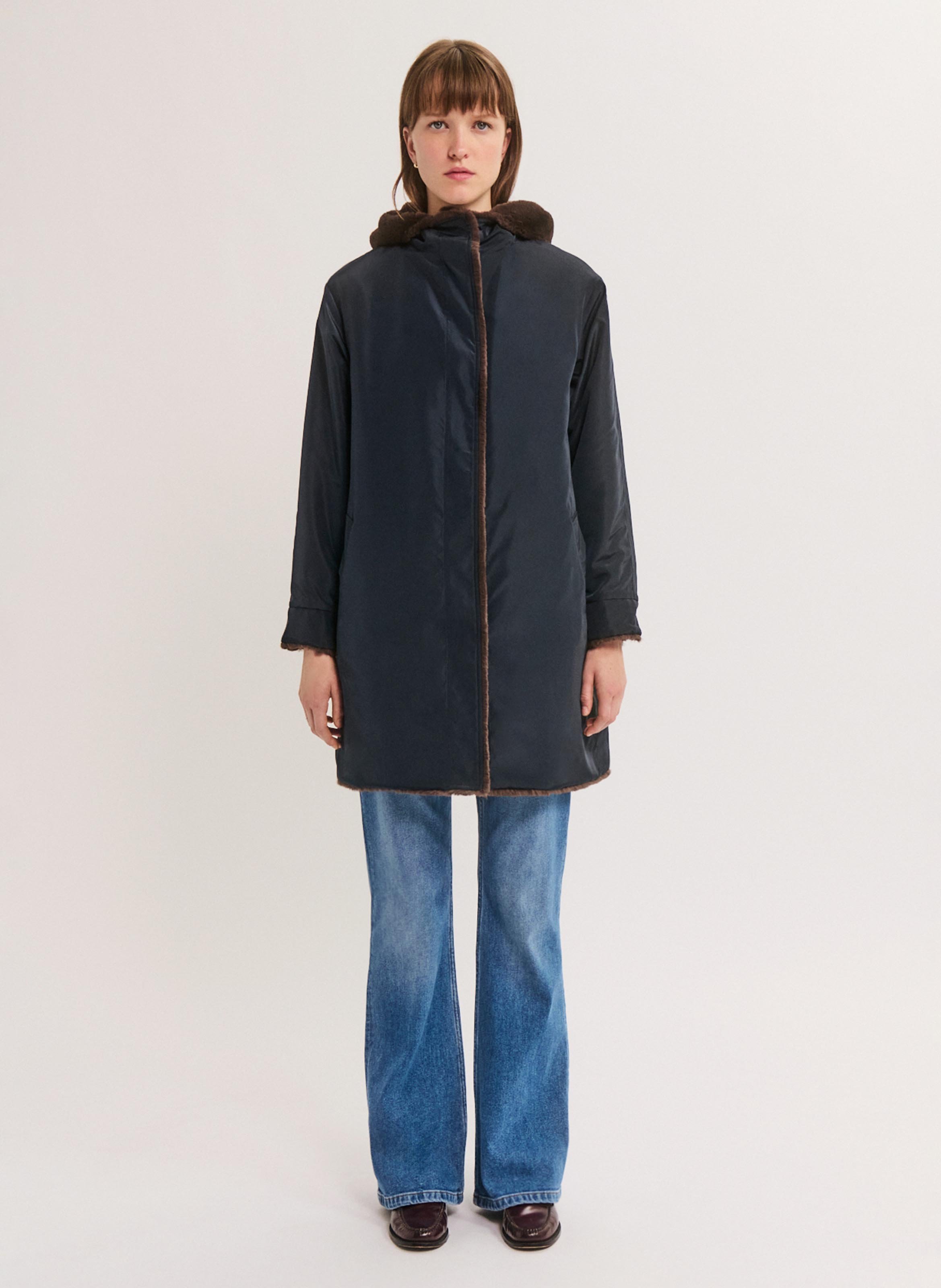Langer Kapuzenparka, wendbar. PABLO Blau