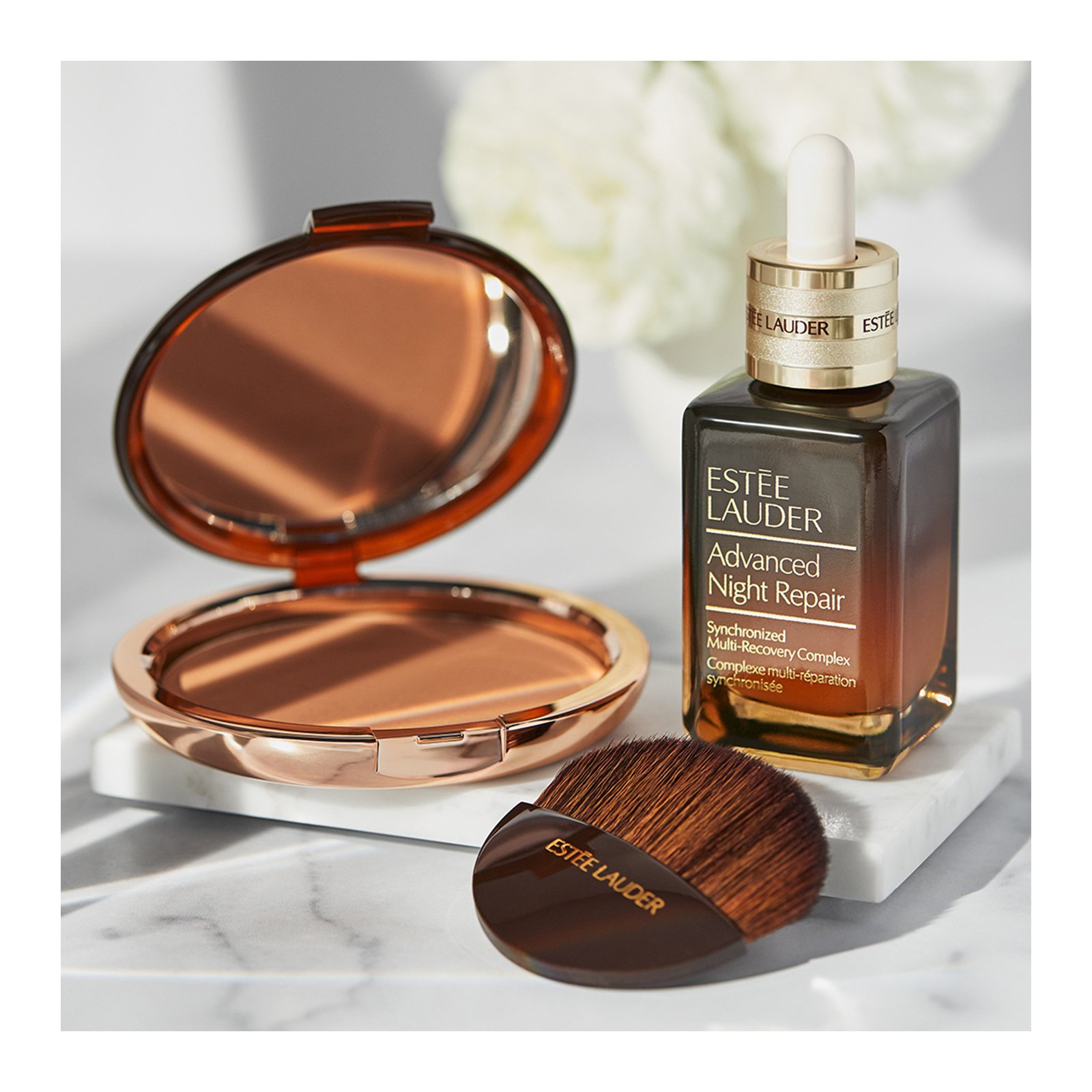 Bronze Goddess Matte Bronzer ESTEE LAUDER 01 - light
