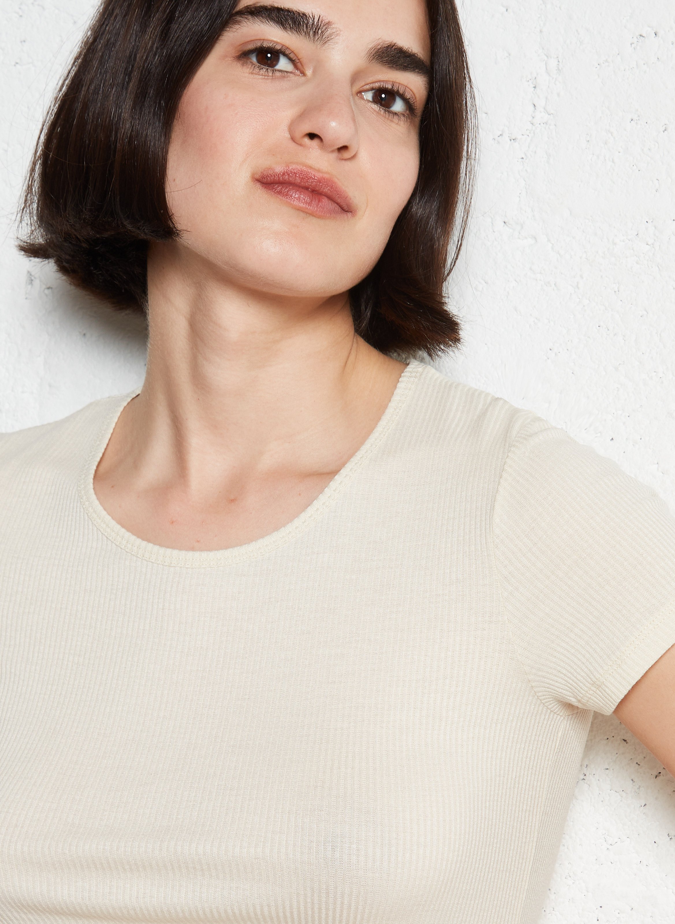 Ribbed fitted T-shirt MAJESTIC FILATURES Beige