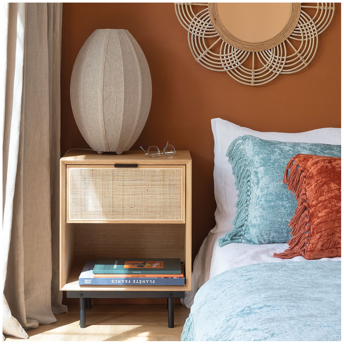 Iridescent velvet cushion cover BLANC D'IVOIRE Blue