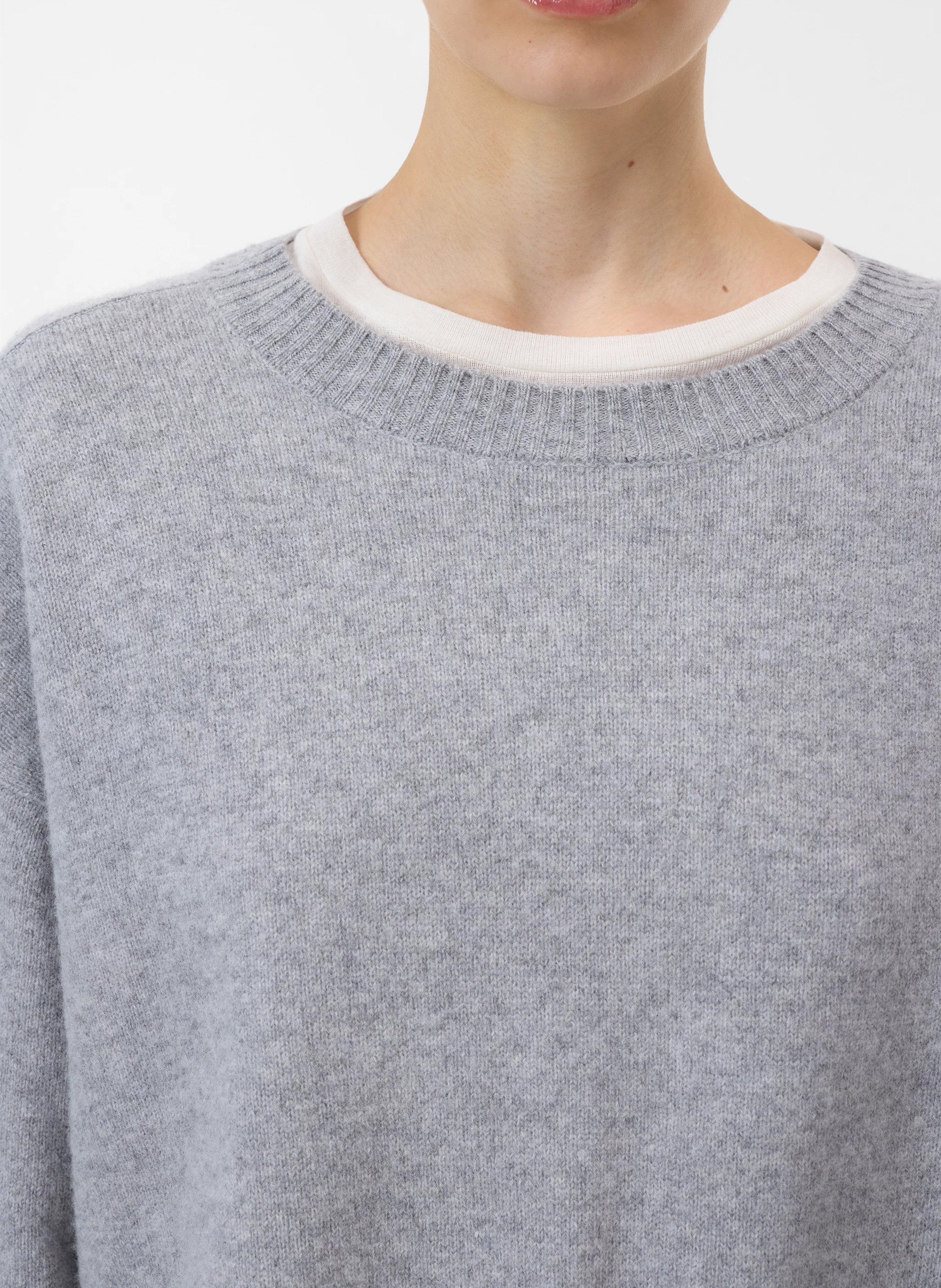 Pull oversize col rond en laine CLOSED Gris