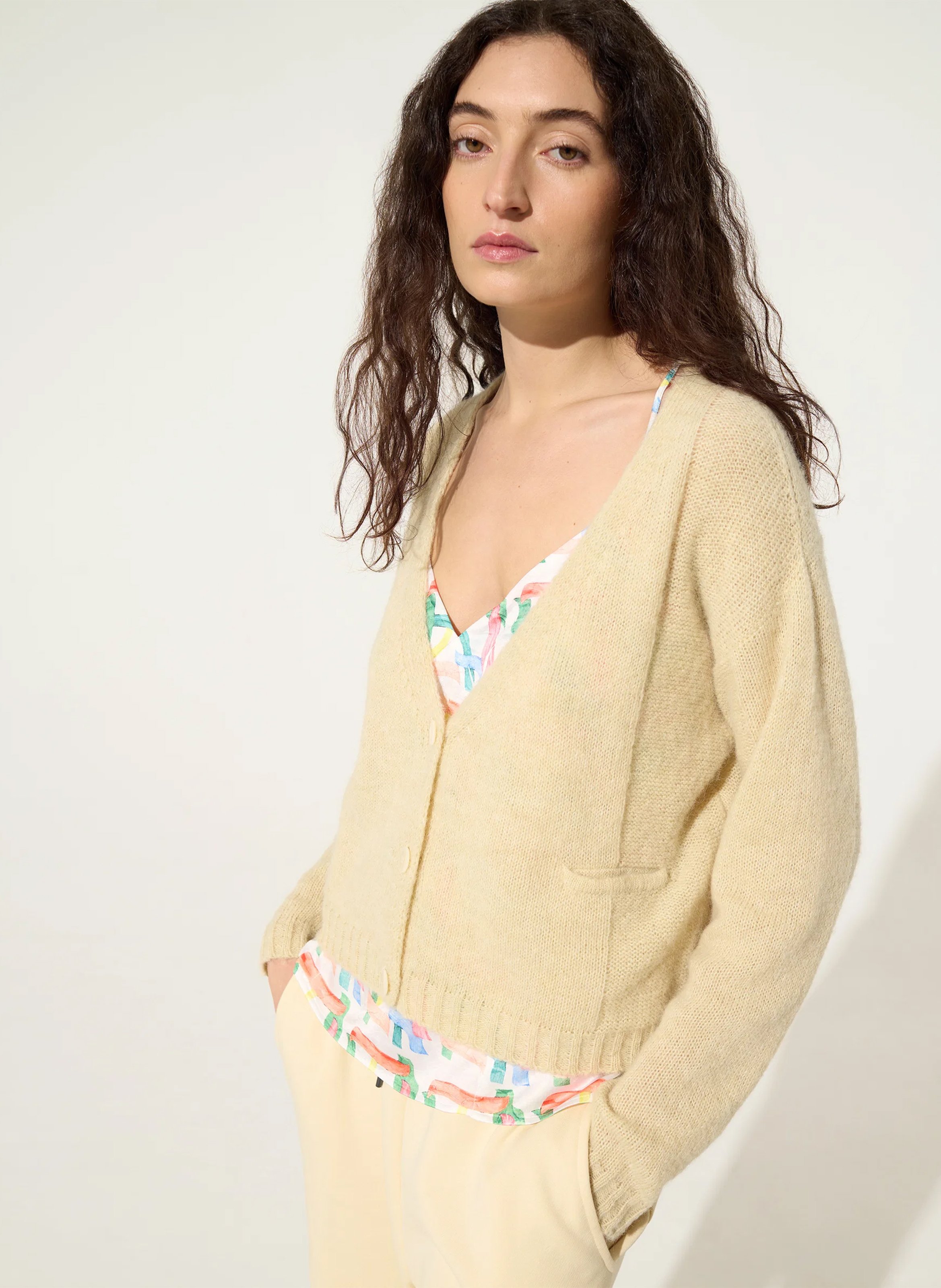 Weite Strickmix-Jacke mit V-Ausschnitt COTELAC ACOTE Weiss