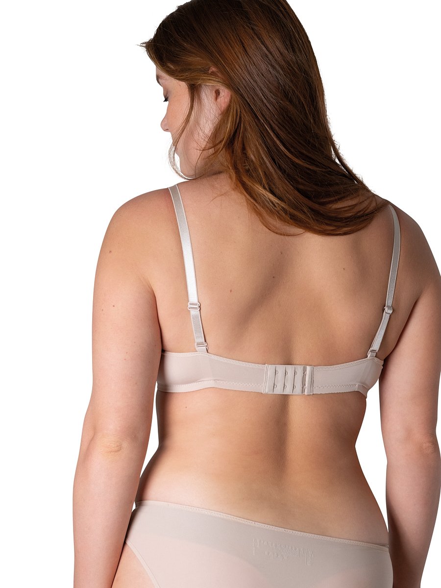 Belle de Lou underwired bra PASSIONATA Beige