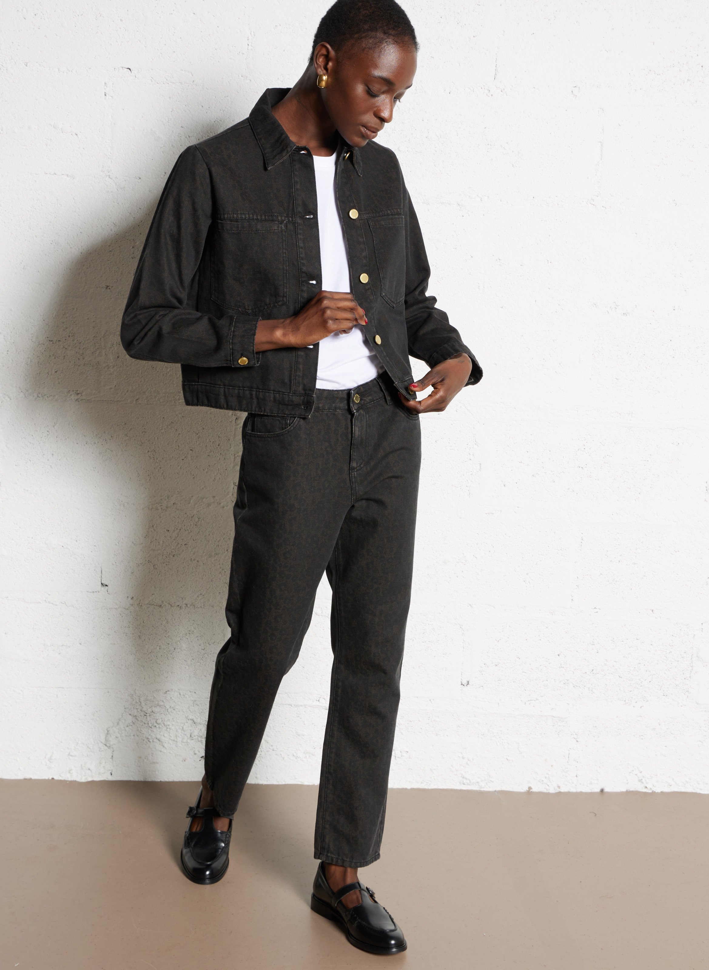 Short solid denim jacket  I CODE Brown