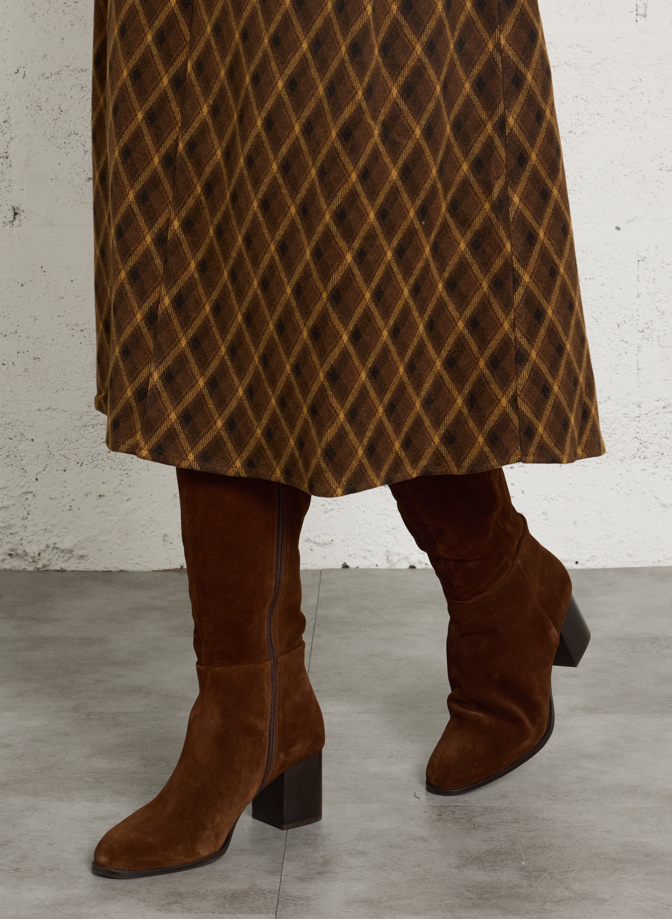 Bottes bout rond en cuir velours BOCAGE Marron