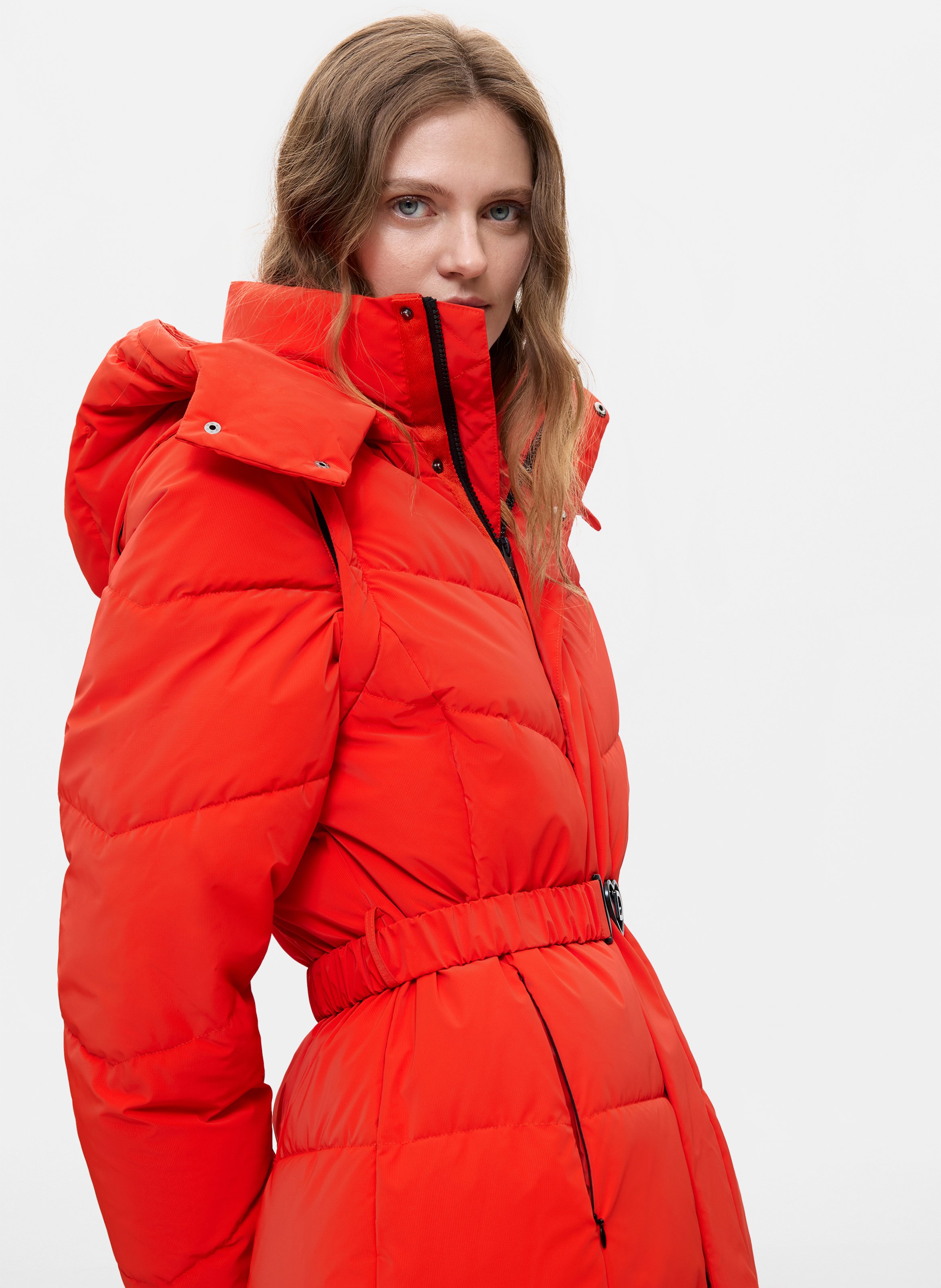 Langer Steppmantel mit Stehkragen und Kapuze DESIGUAL Orange