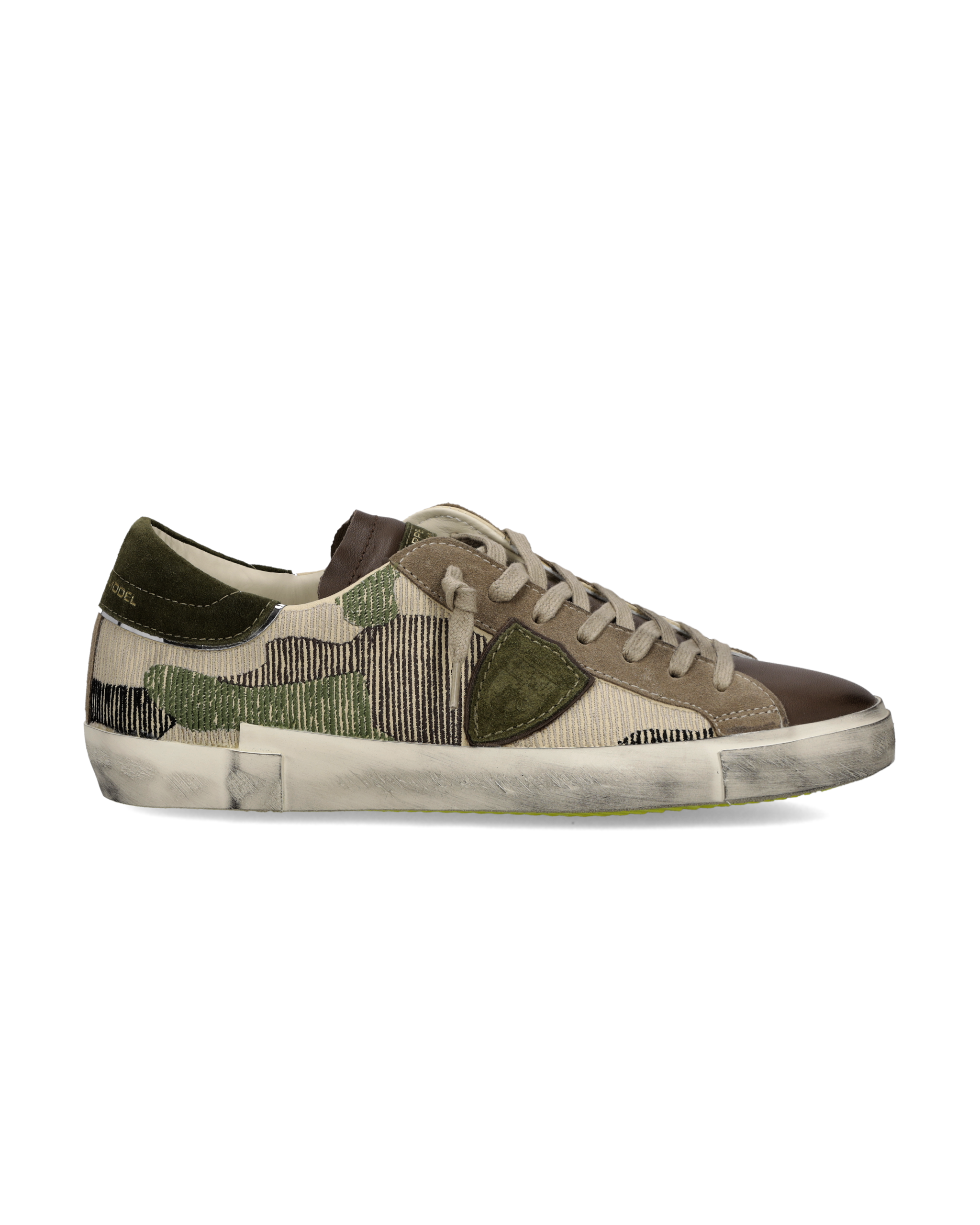 Tennis sneakers. PHILIPPE MODEL Green