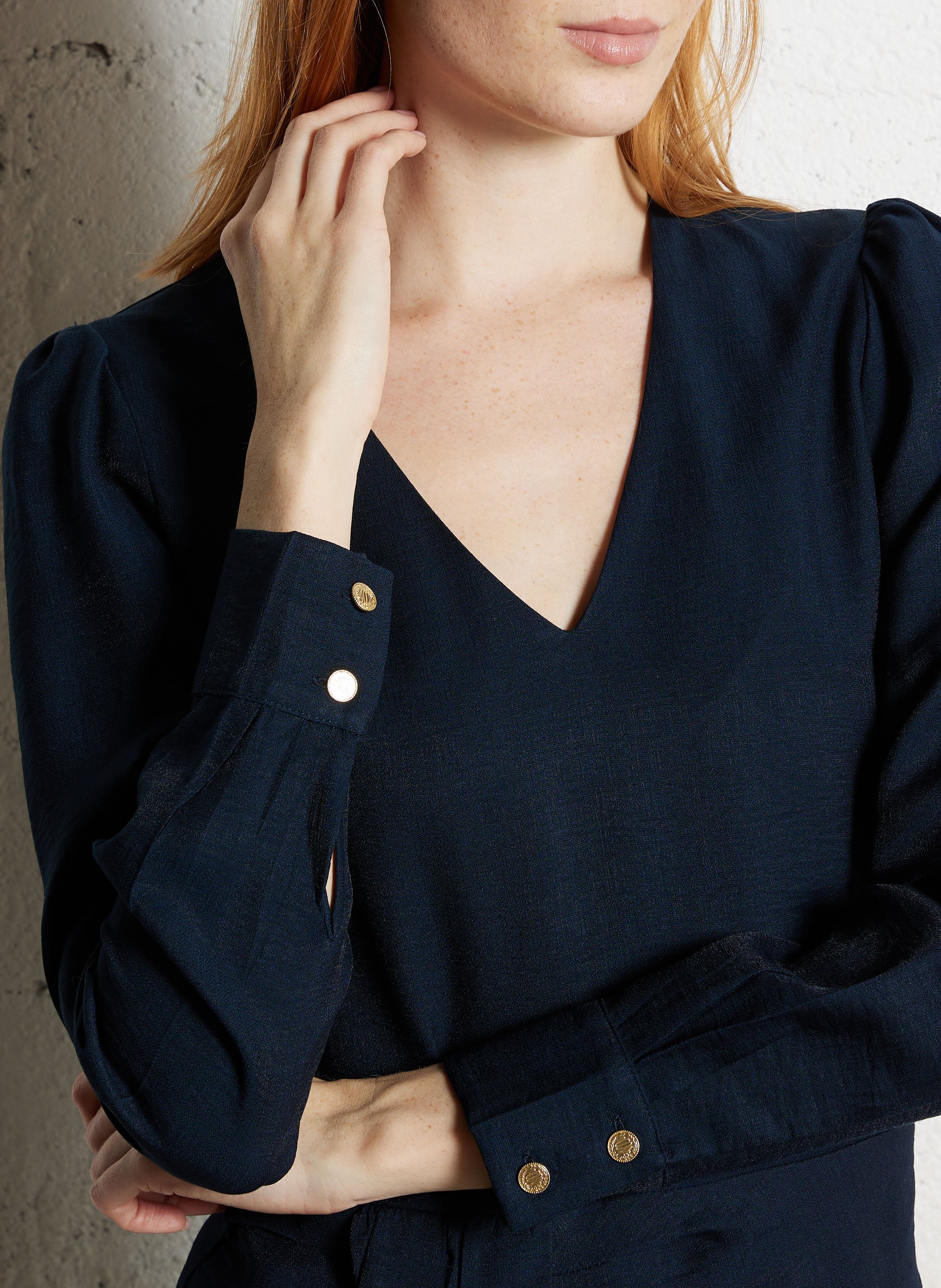 Fitted V-neck midi dress I CODE Blue