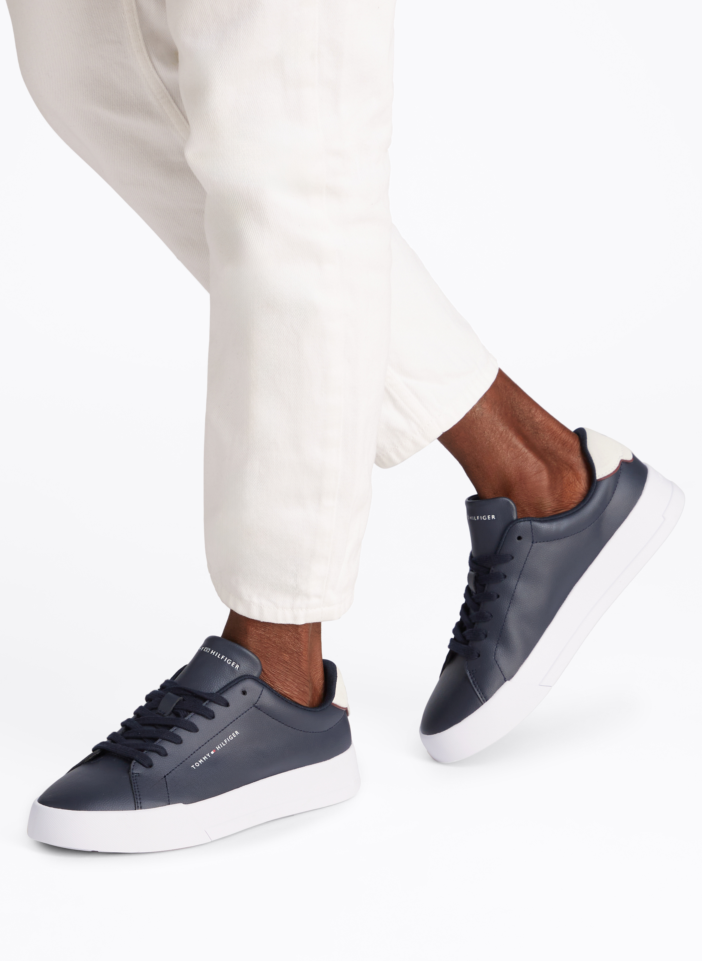 Baskets basses en cuir mélangé TOMMY HILFIGER Bleu