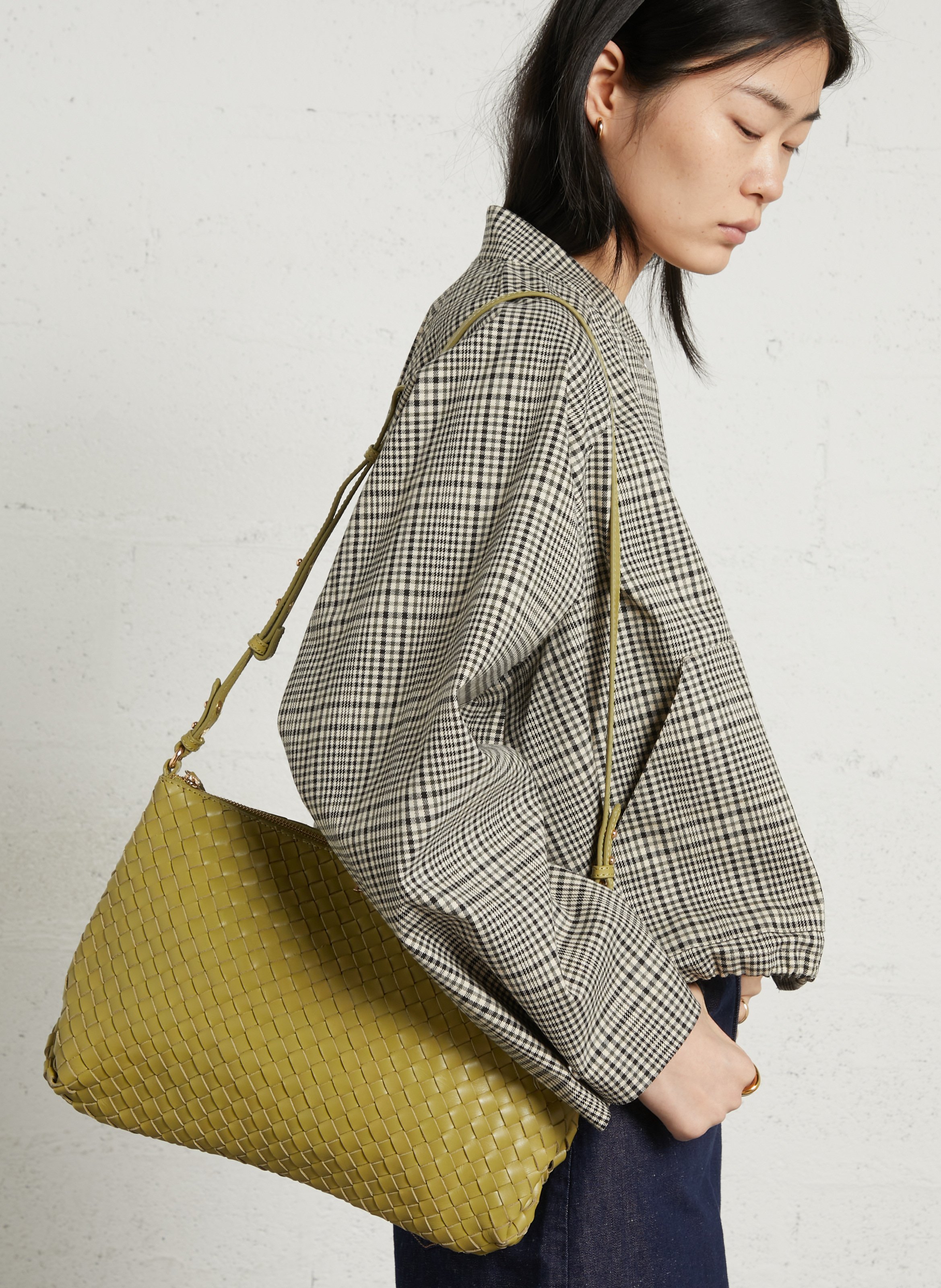 Umhängetasche aus Leder PETITE MENDIGOTE Grun