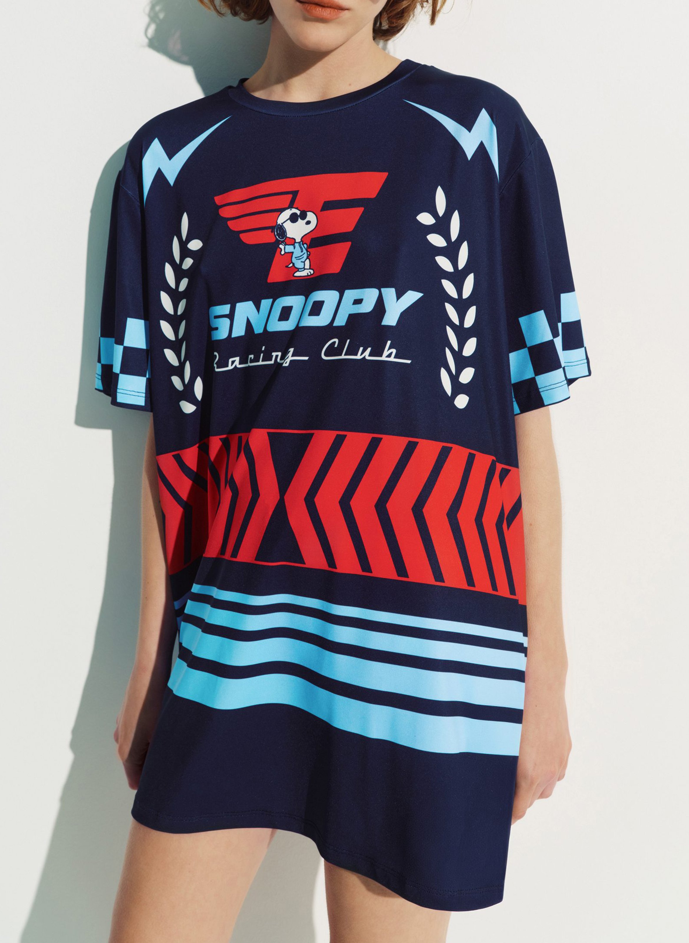 Kurzes Oversize-Kleid mit Print ESSENTIEL ANTWERP Blau