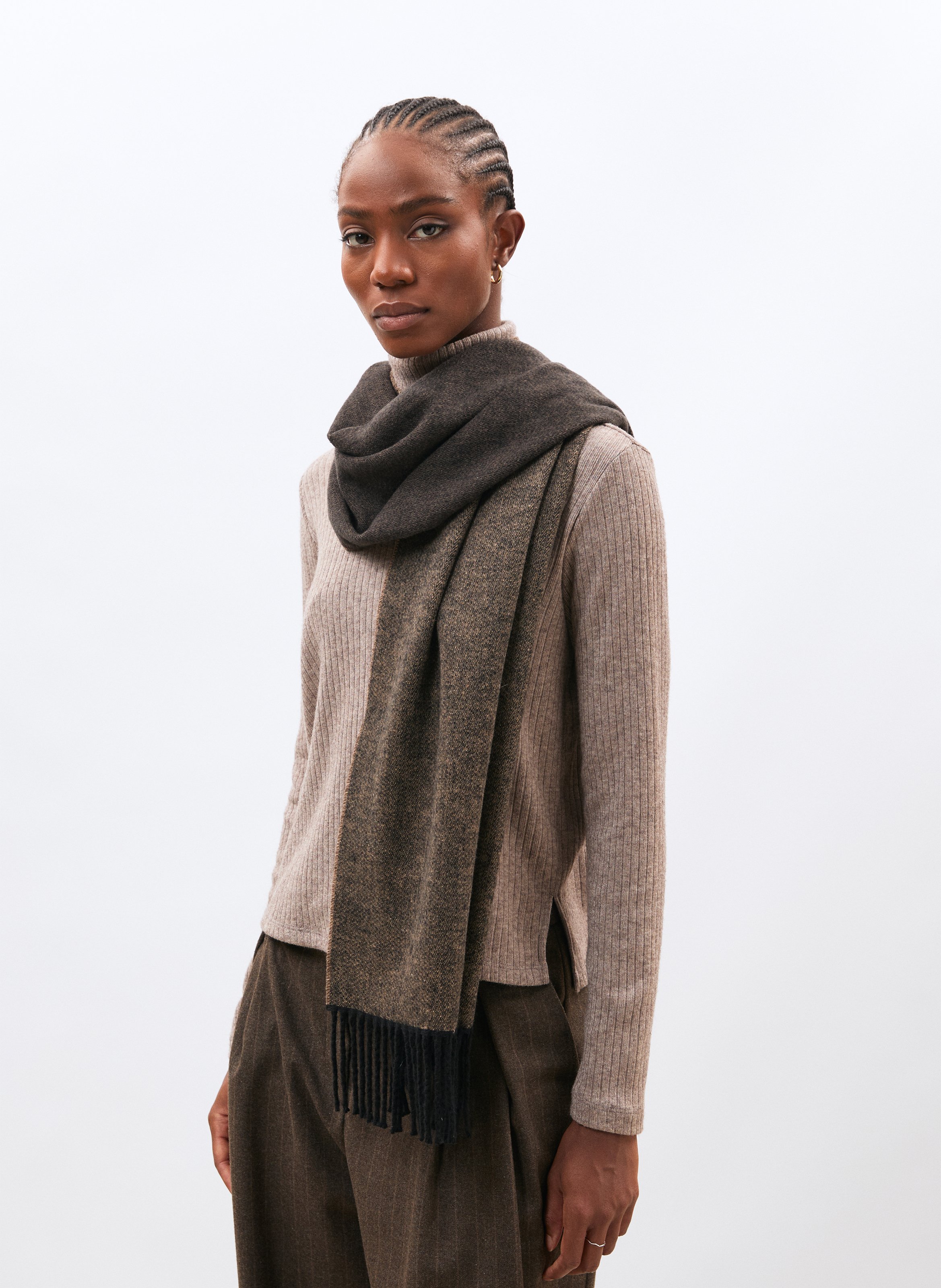 Double-sided fringed scarf in blended cotton HUMILITY Brown