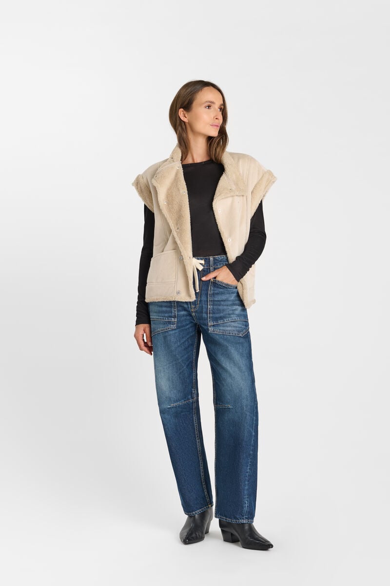 Sleeveless high-neck snap-button jacket LE TEMPS DES CERISES Beige